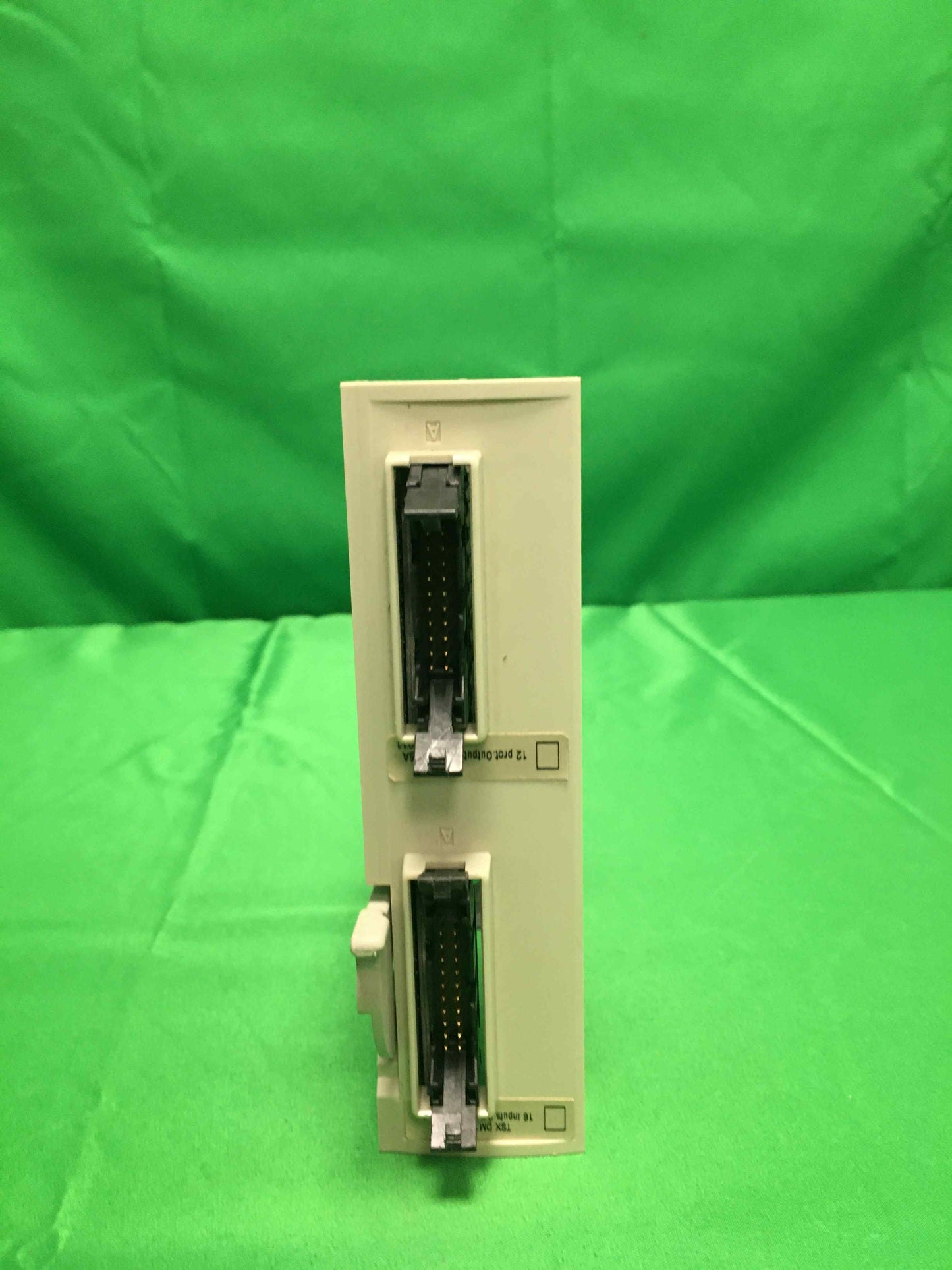 SCHNEIDER AUTOMATION S.A TSXDMZ28DTK TSXDMZ28DTK