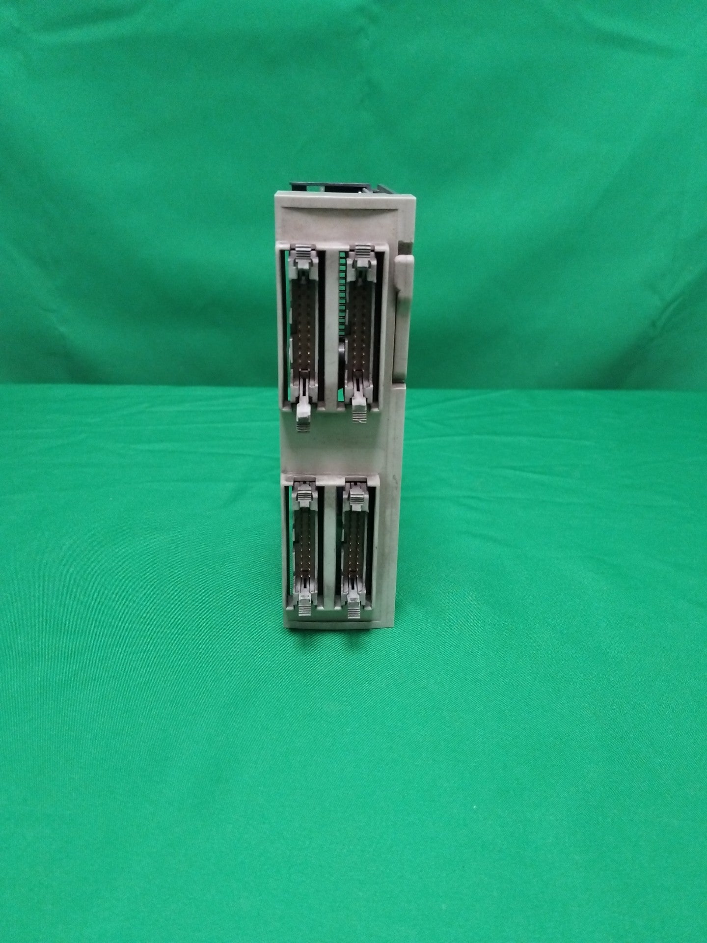 Schneider-Electric TSXDMZ64DTK TSXDMZ64DTK Defective