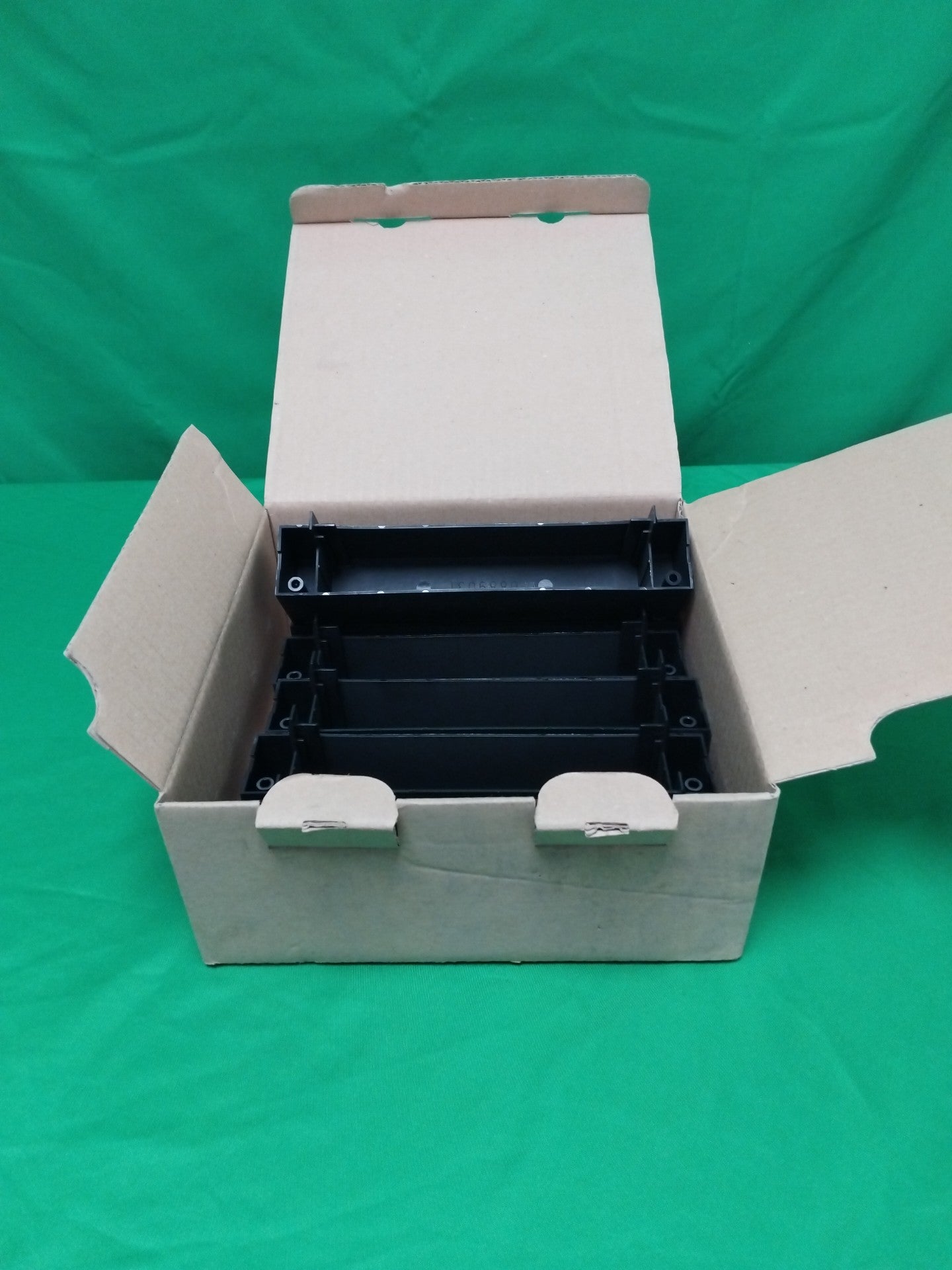 Schneider-Electric TSXRAC50 TSXRAC50 BOX OF 6 UNITS