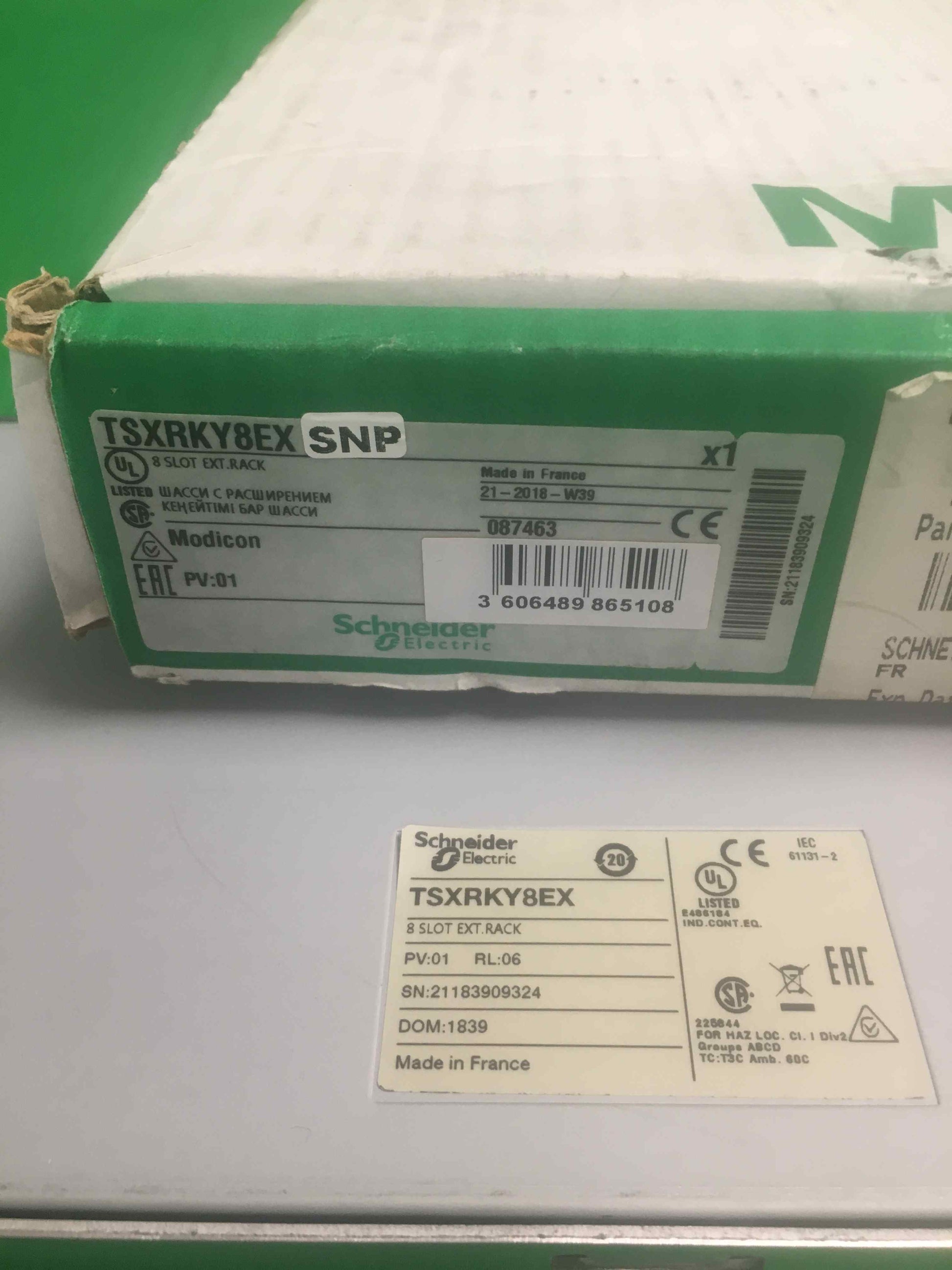 Schneider-Electric TSXRKY8EX TSXRKY8EX OPEN BOX