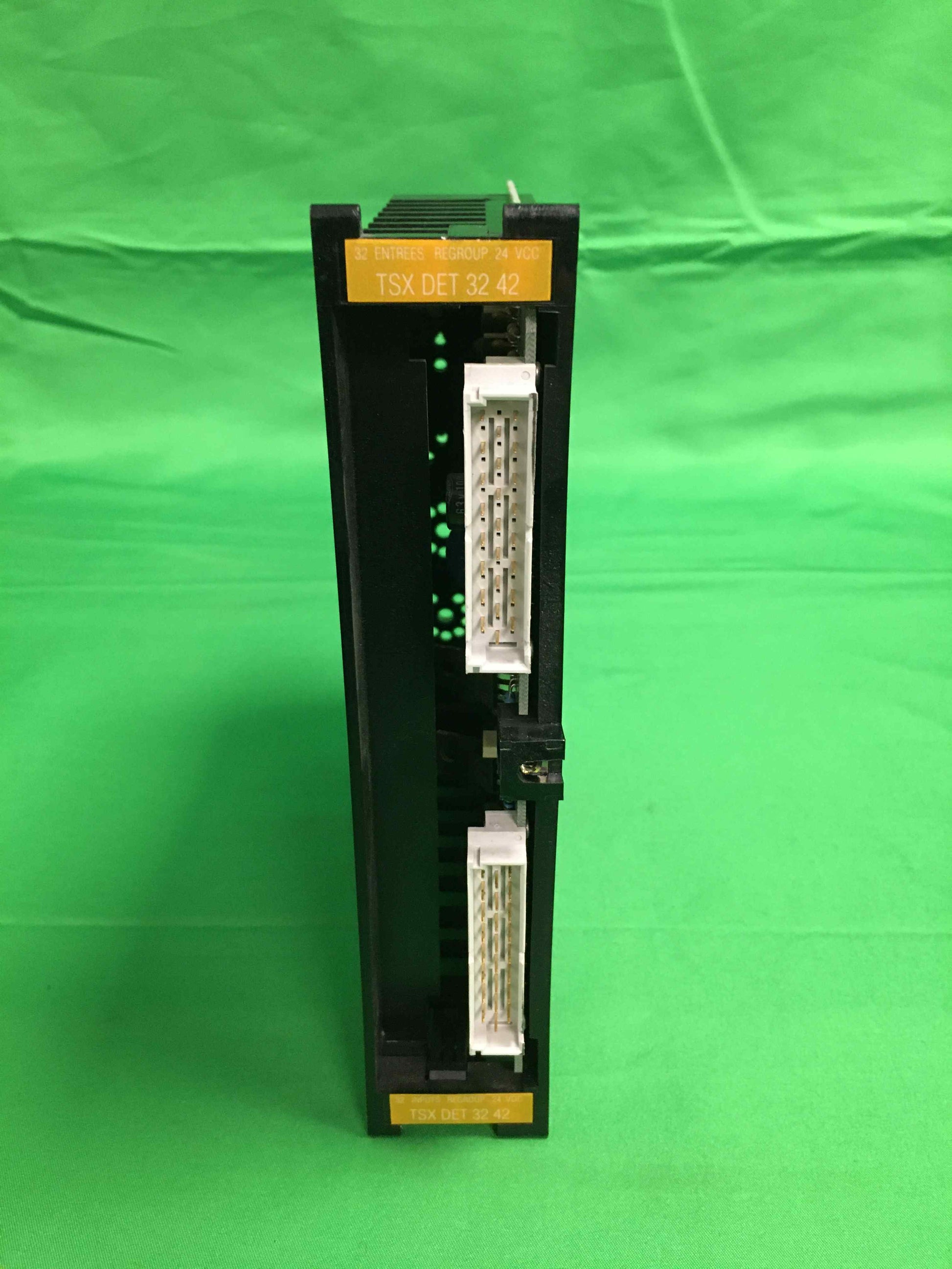 Telemecanique TSX DET 3242 TSXDET3242
