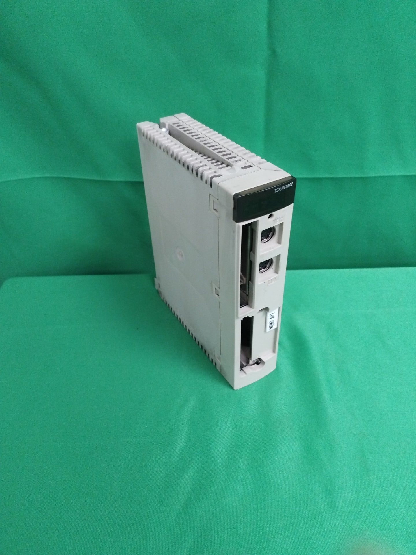 Schneider-Electric TSX P57302 TSXP57302