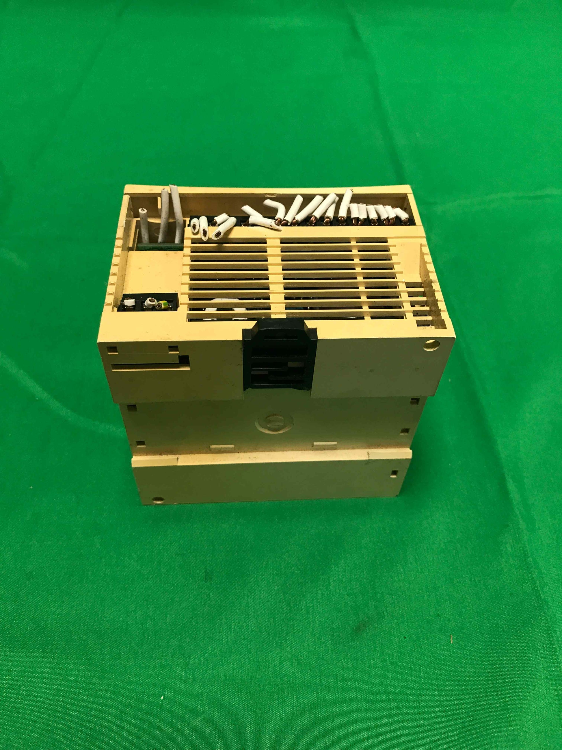 Schneider-Electric TWDLCAA24DRF TWDLCAA24DRF