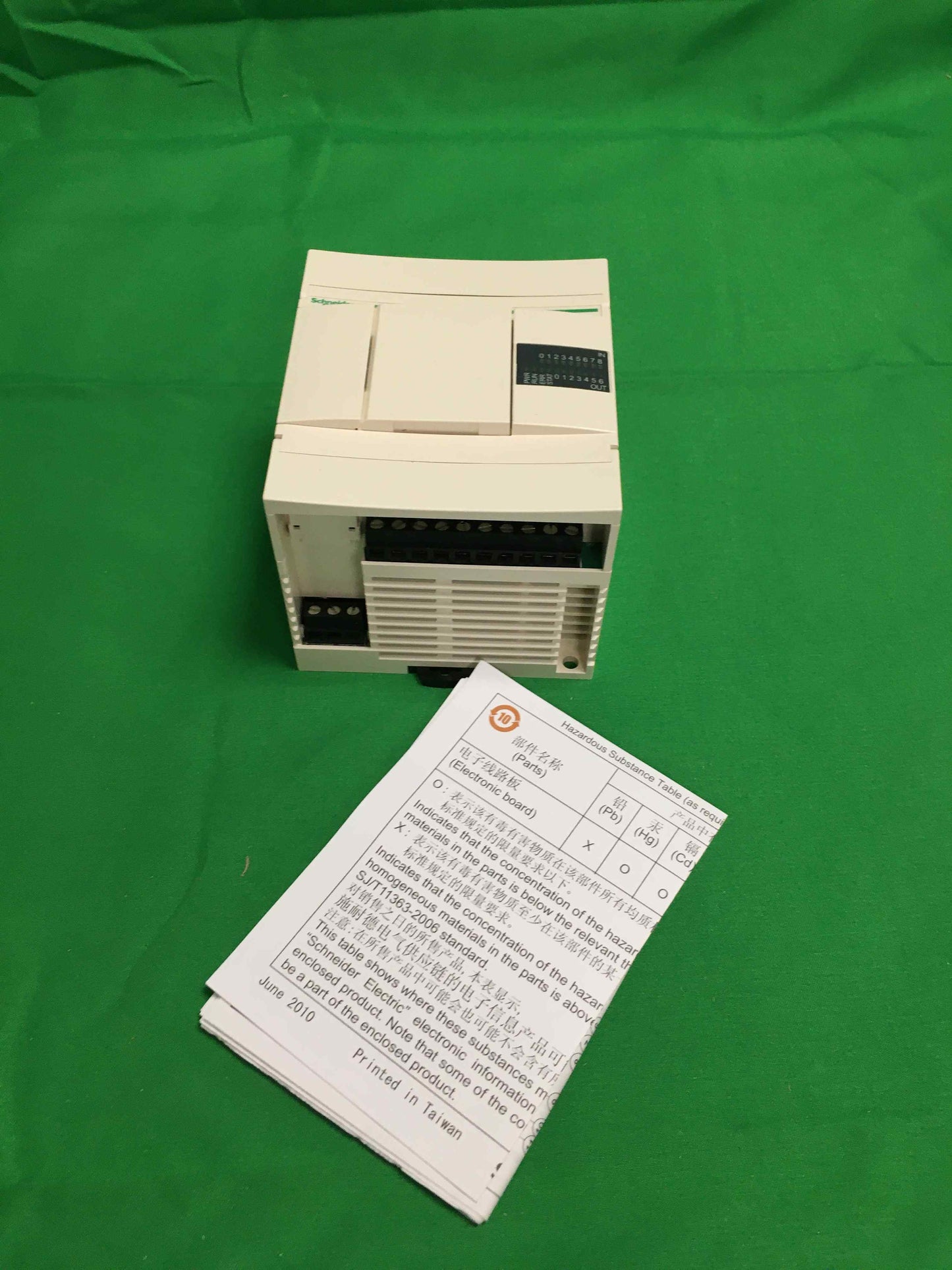 SCHNEIDER ELECTRIC TWDLCDA16DRF TWDLCDA16DRF ( 18 months warranty )