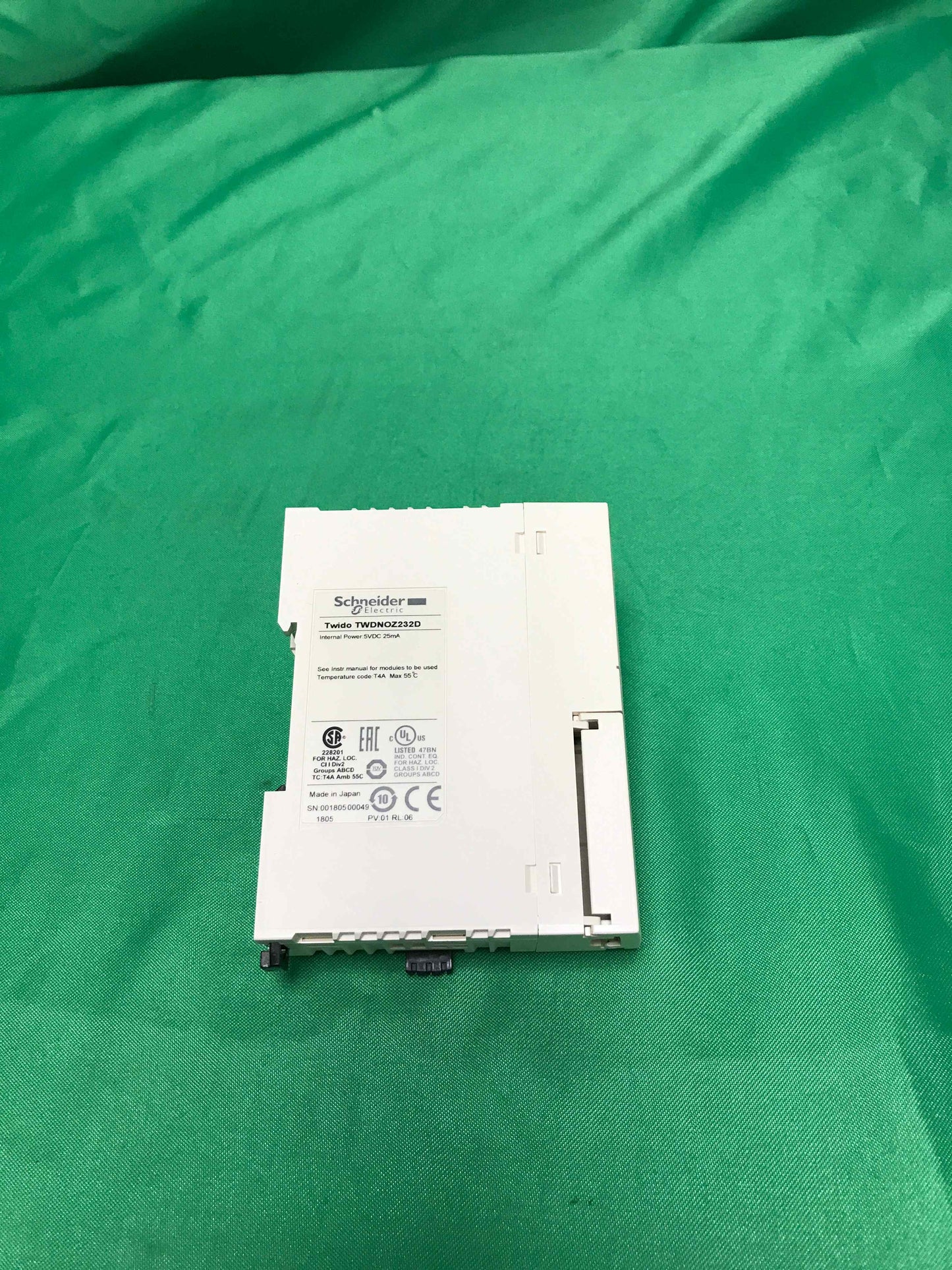 SCHNEIDER ELECTRIC TWDNOZ232D TWDNOZ232D ( 18 months warranty )