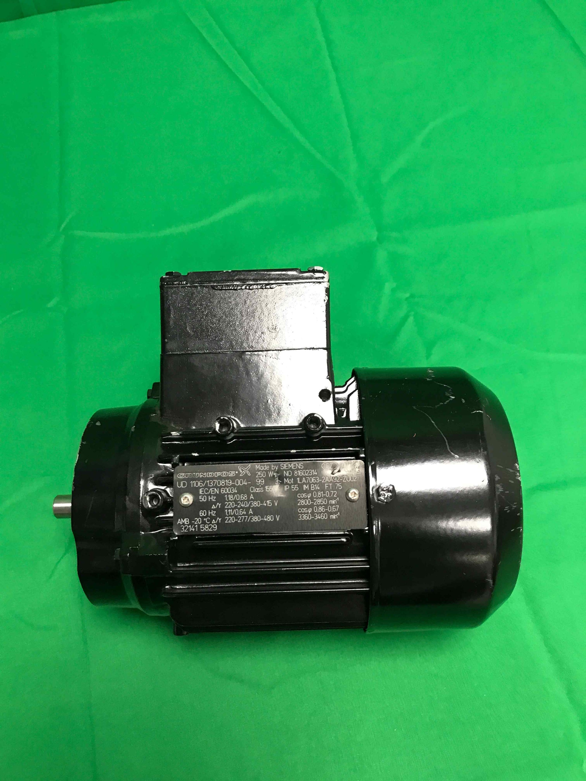 Siemens-1LA7063-2AA92-ZU02/1LA70632AA92ZU02