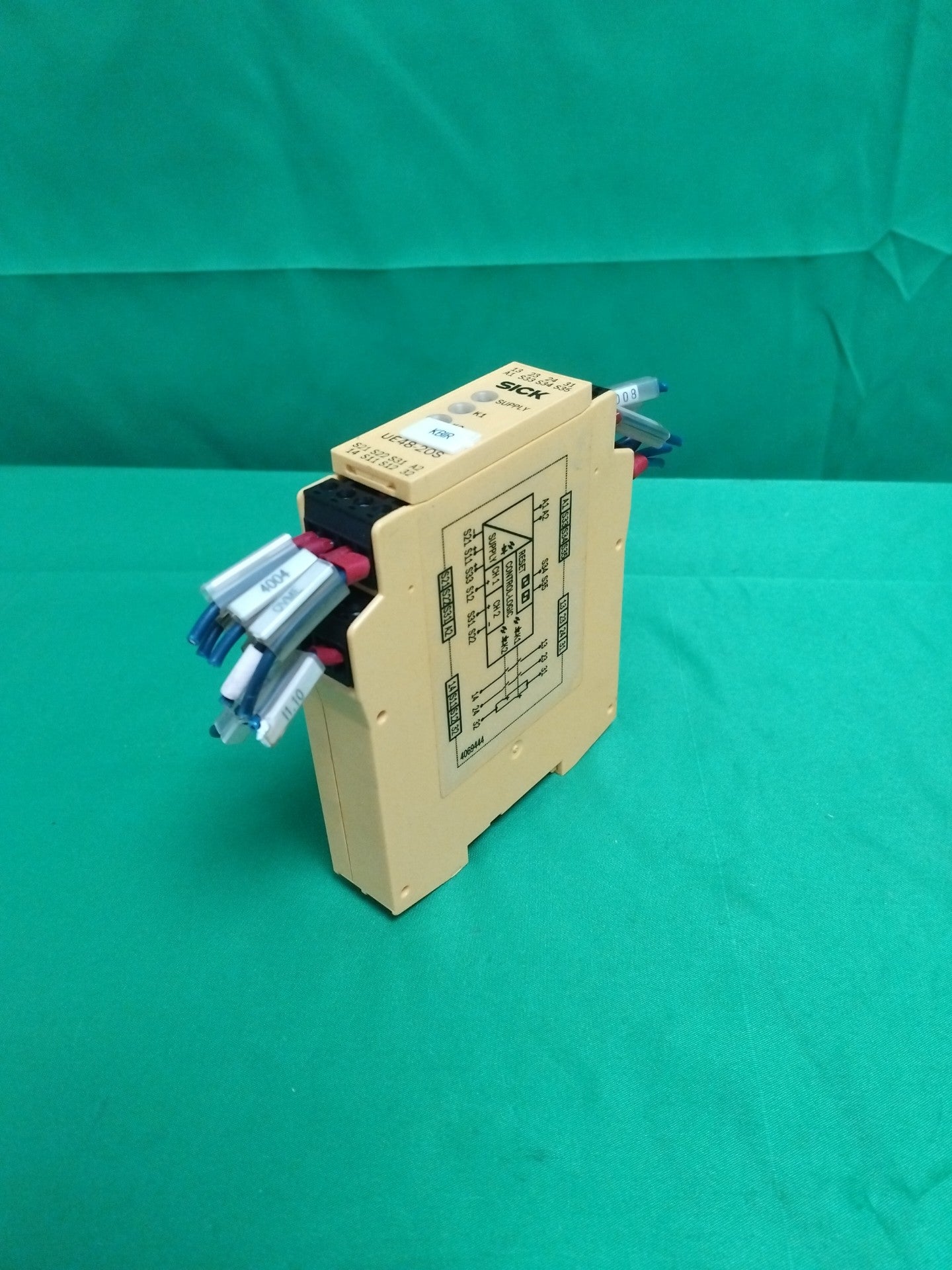 SICK UE48-20S3D2 UE4820S3D2 SAFETY RELAY