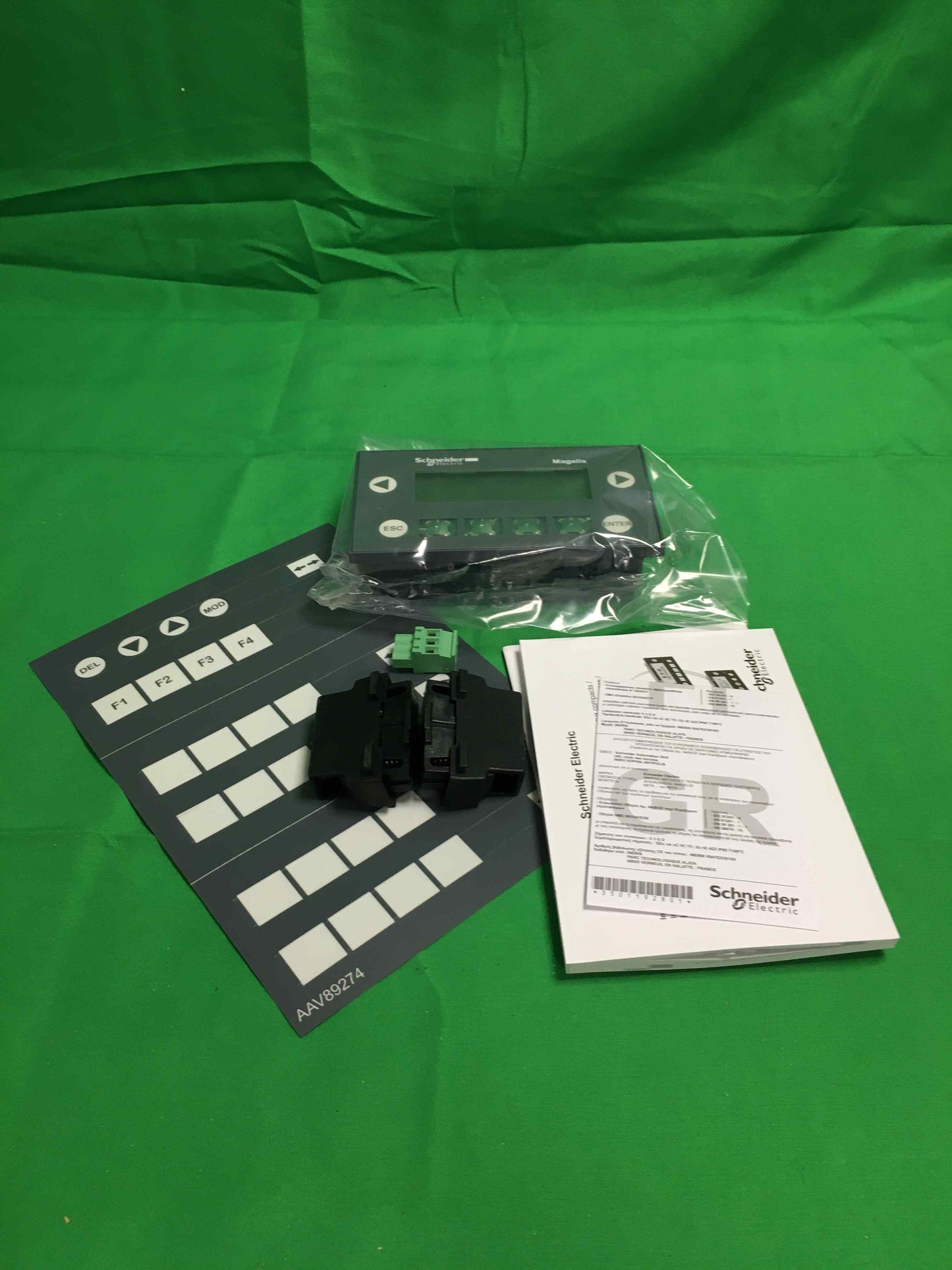 Schneider Electric-XBTNU400/XBTNU400