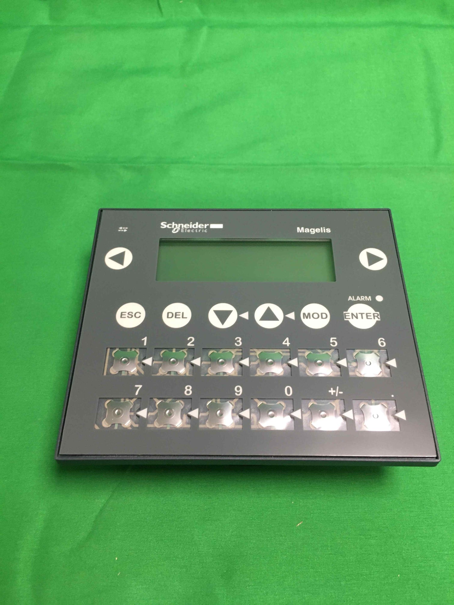 SCHNEIDER ELECTRIC XBTR411 XBTR411 ( 18 months warranty )