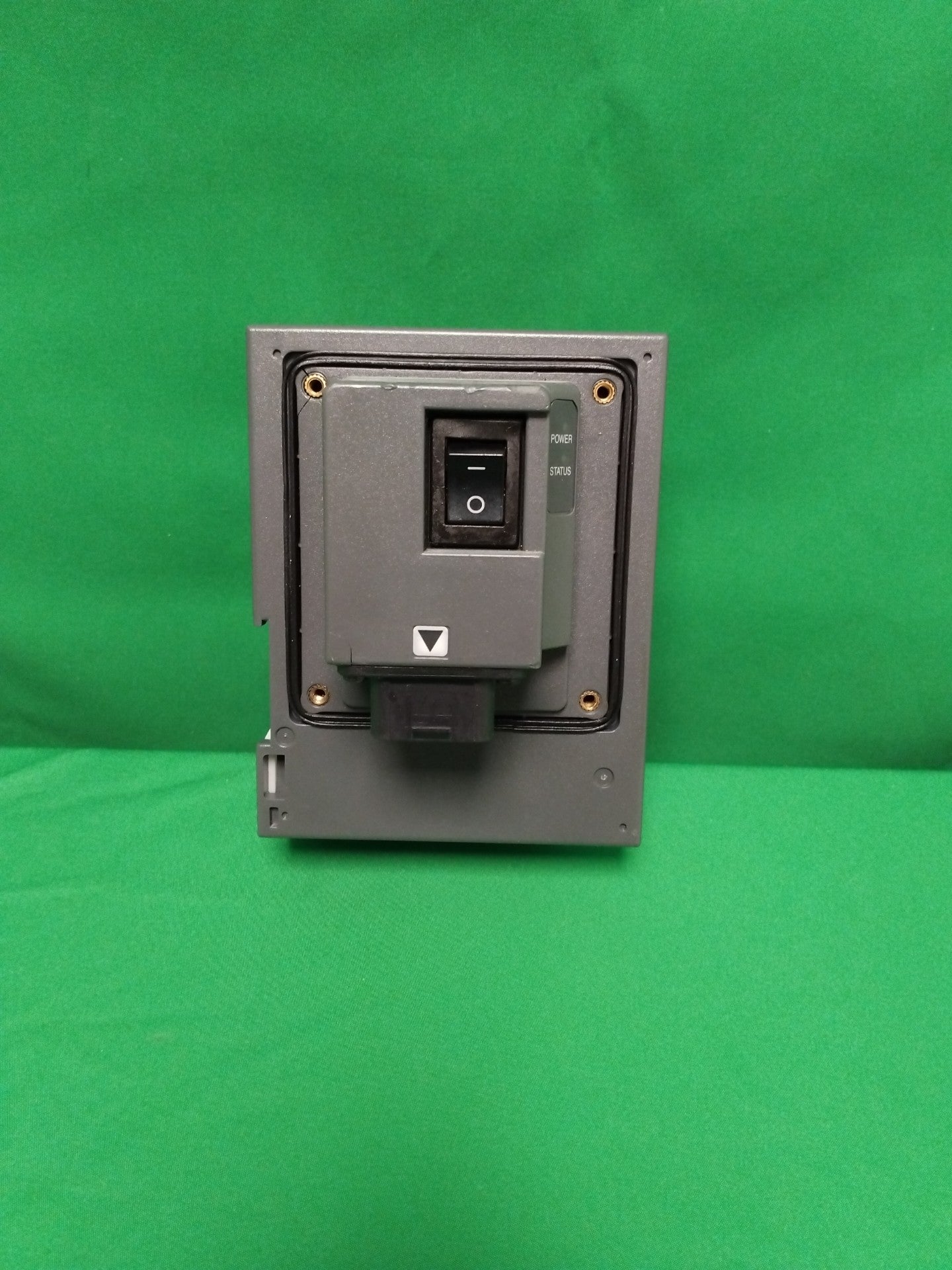 Schneider-Electric XBTZGJBOX XBTZGJBOX Defective