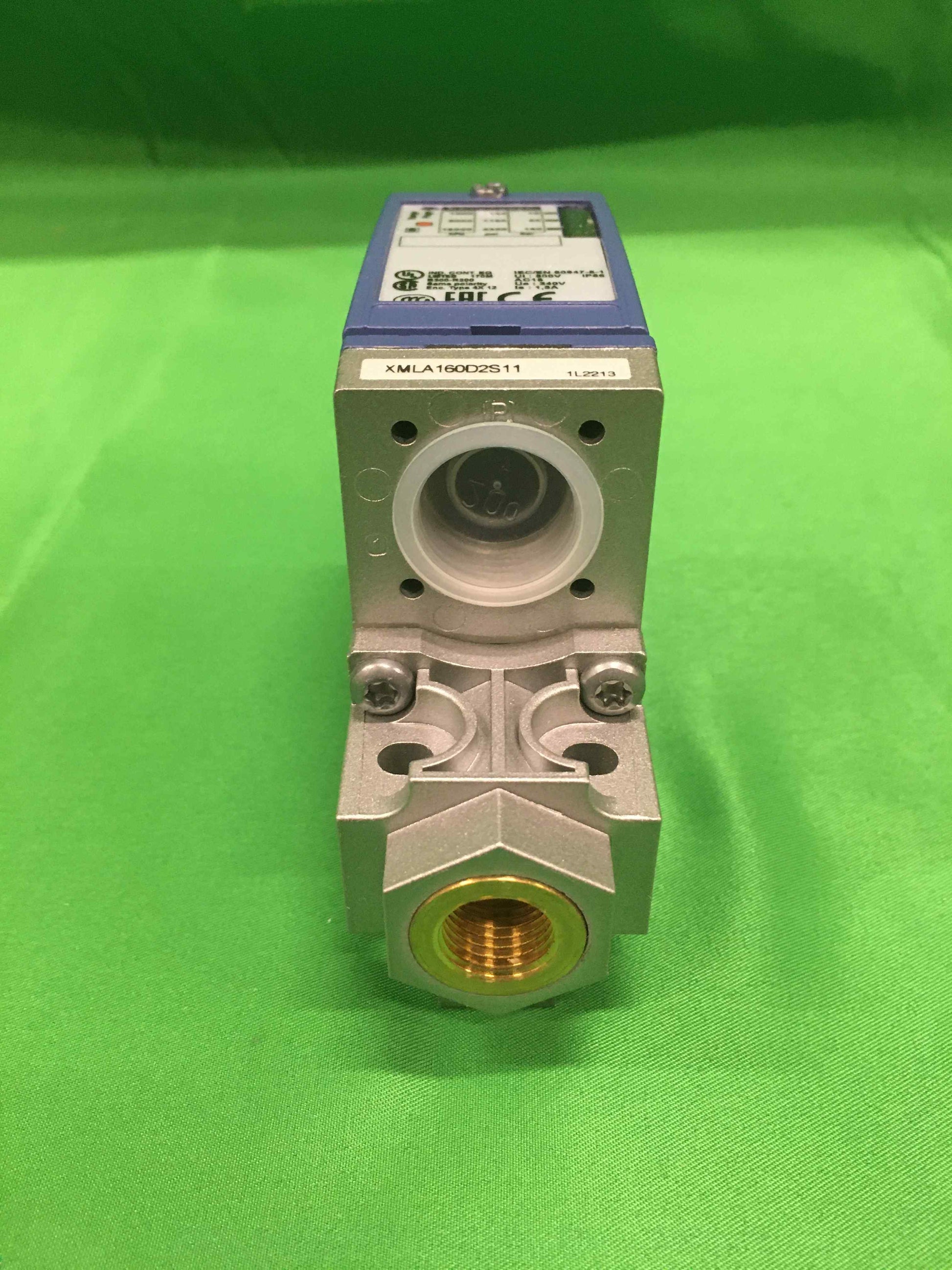 Telemecanique XMLA160D2S11