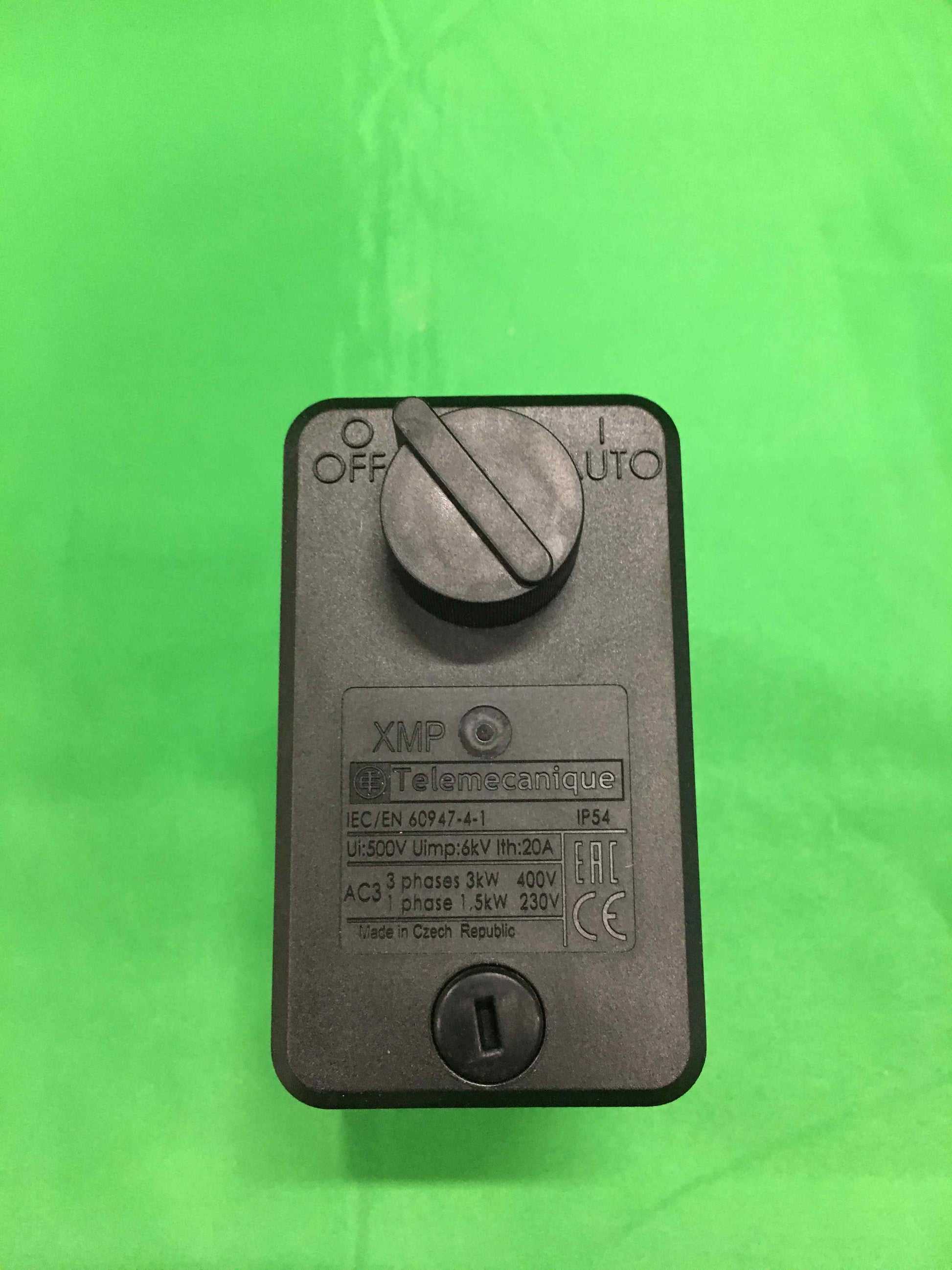 Telemecanique XMPE12C2431