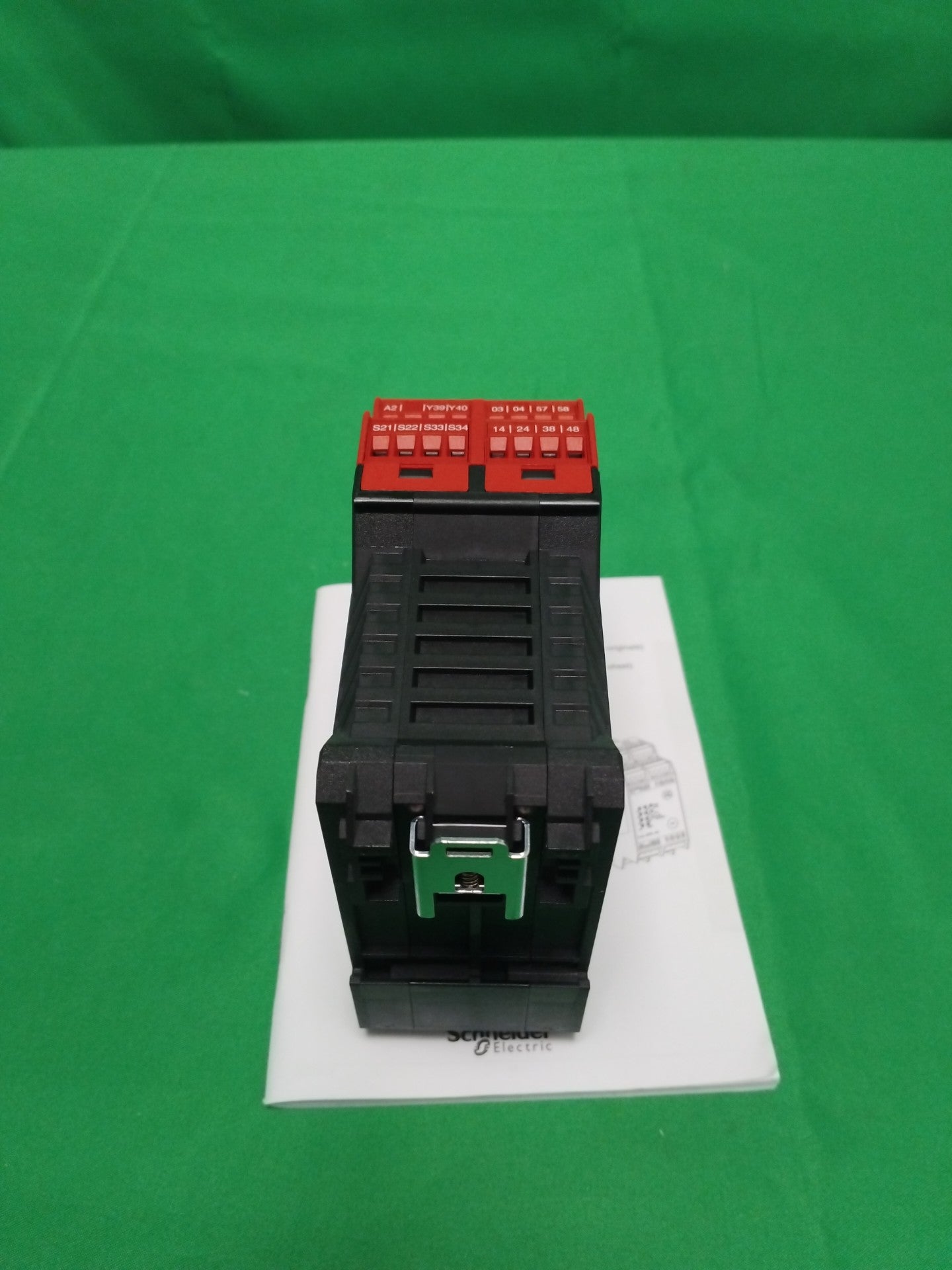 Schneider-Electric XPSAV11113P XPSAV11113P