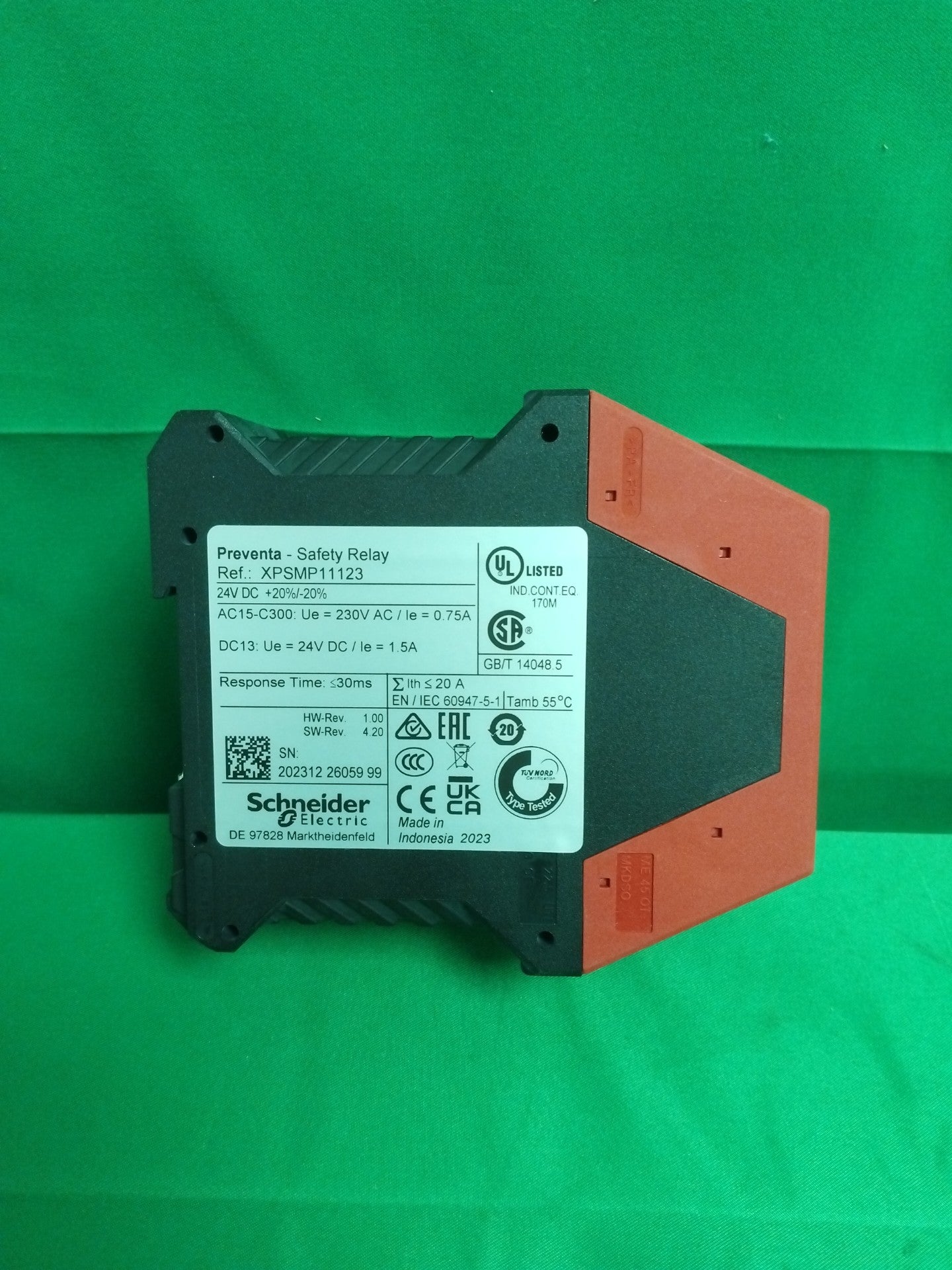 Schneider-Electric XPSMP11123 XPSMP11123 SAFETY CONTROLLER