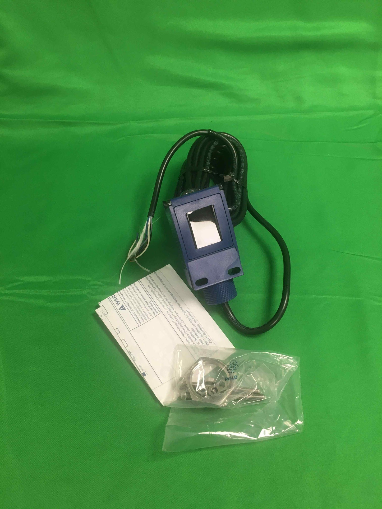 Telemecanique XUC-8ARCTL5 XUC8ARCTL5