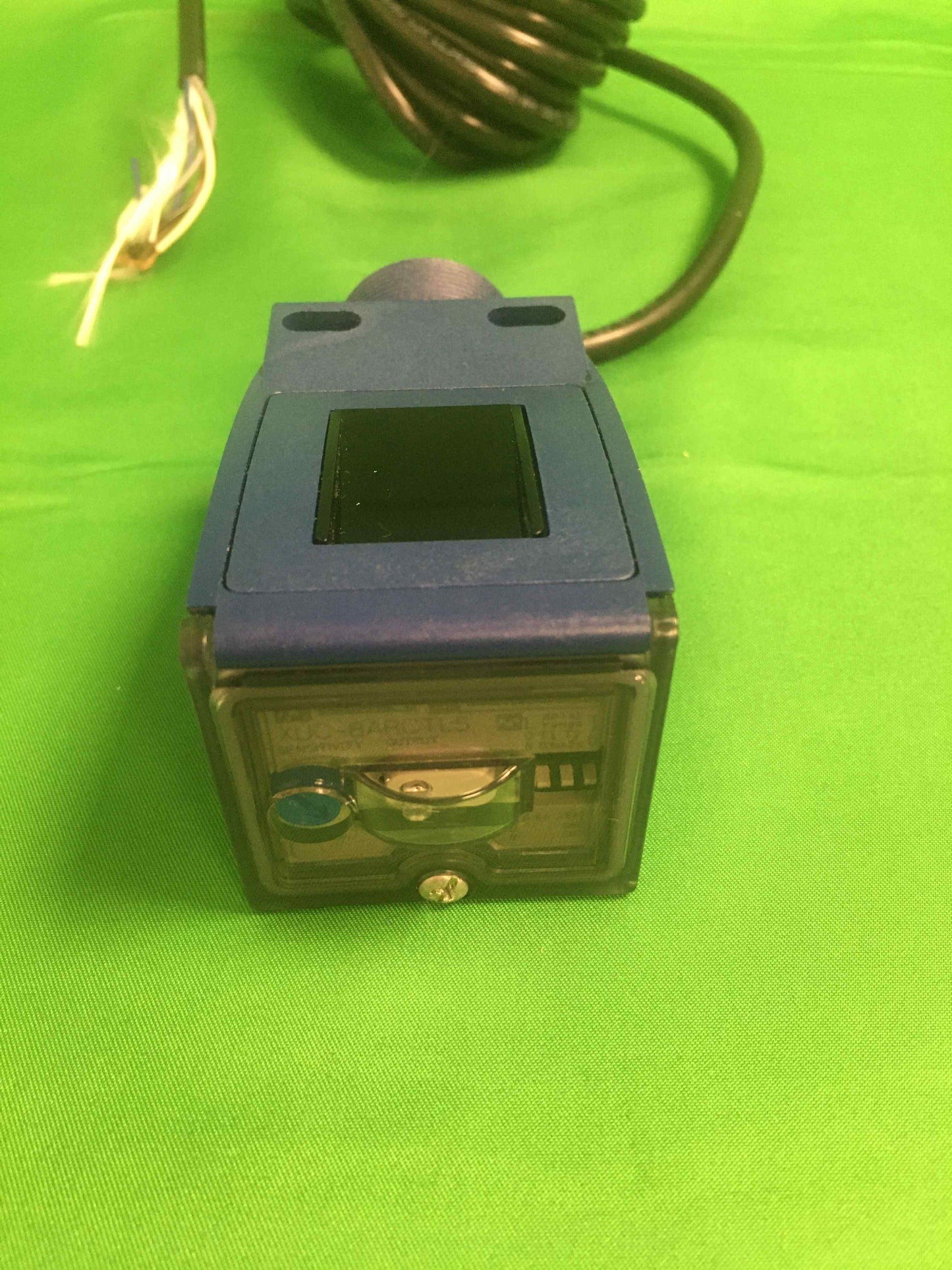 Telemecanique XUC-8ARCTL5 XUC8ARCTL5