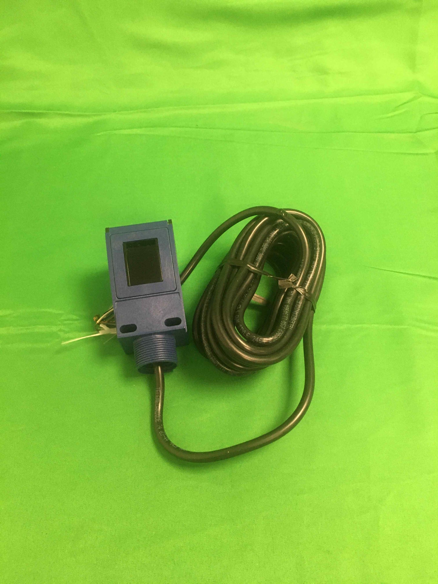 Telemecanique XUC-8ARCTL5 XUC8ARCTL5