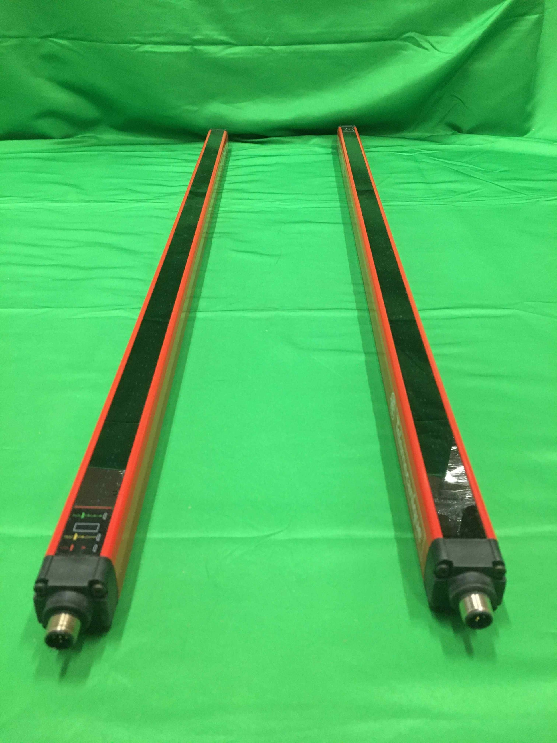Telemecanique XUSL4E14F076NS2