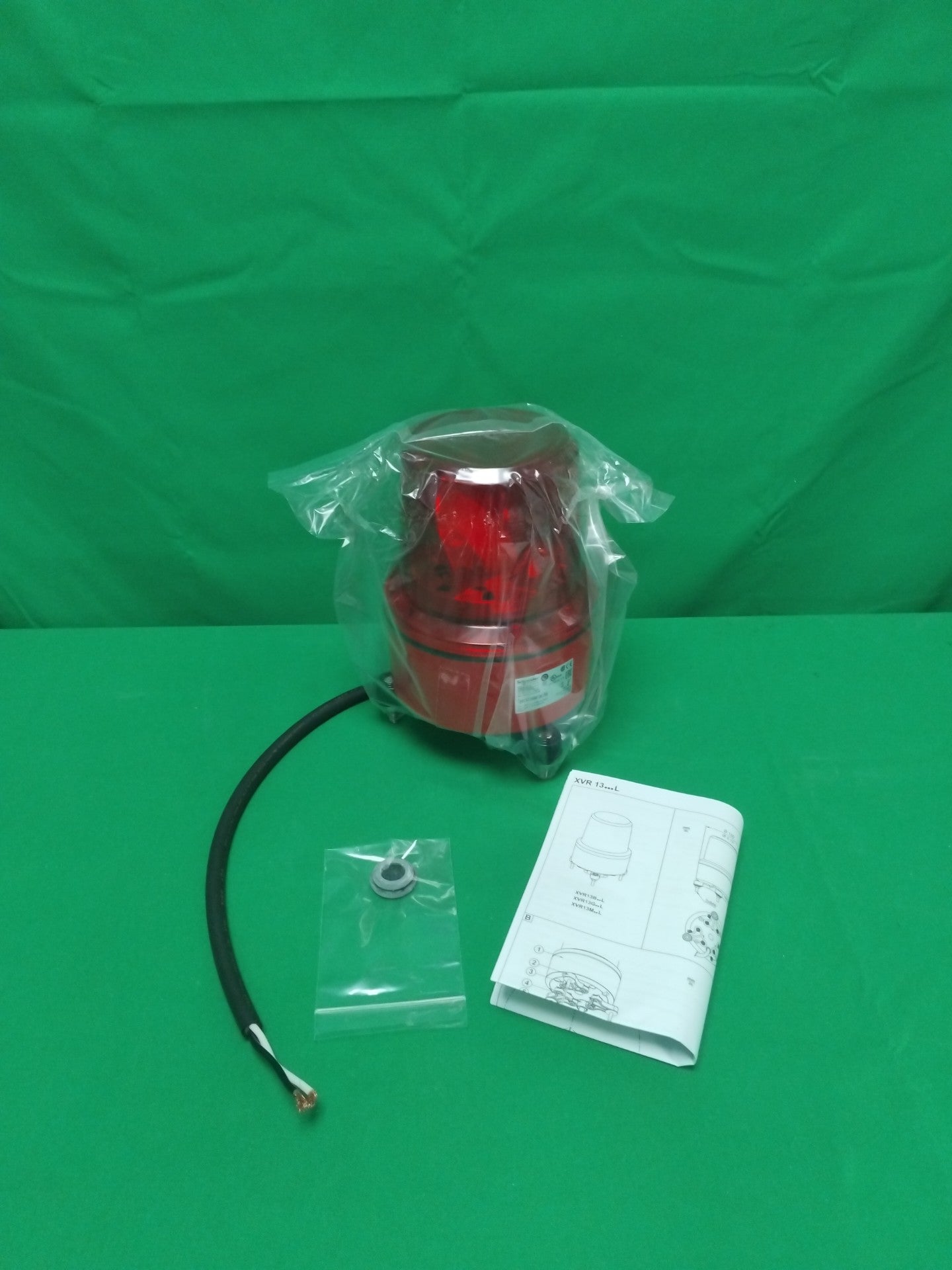 Schneider-Electric XVR13B04L XVR13B04L