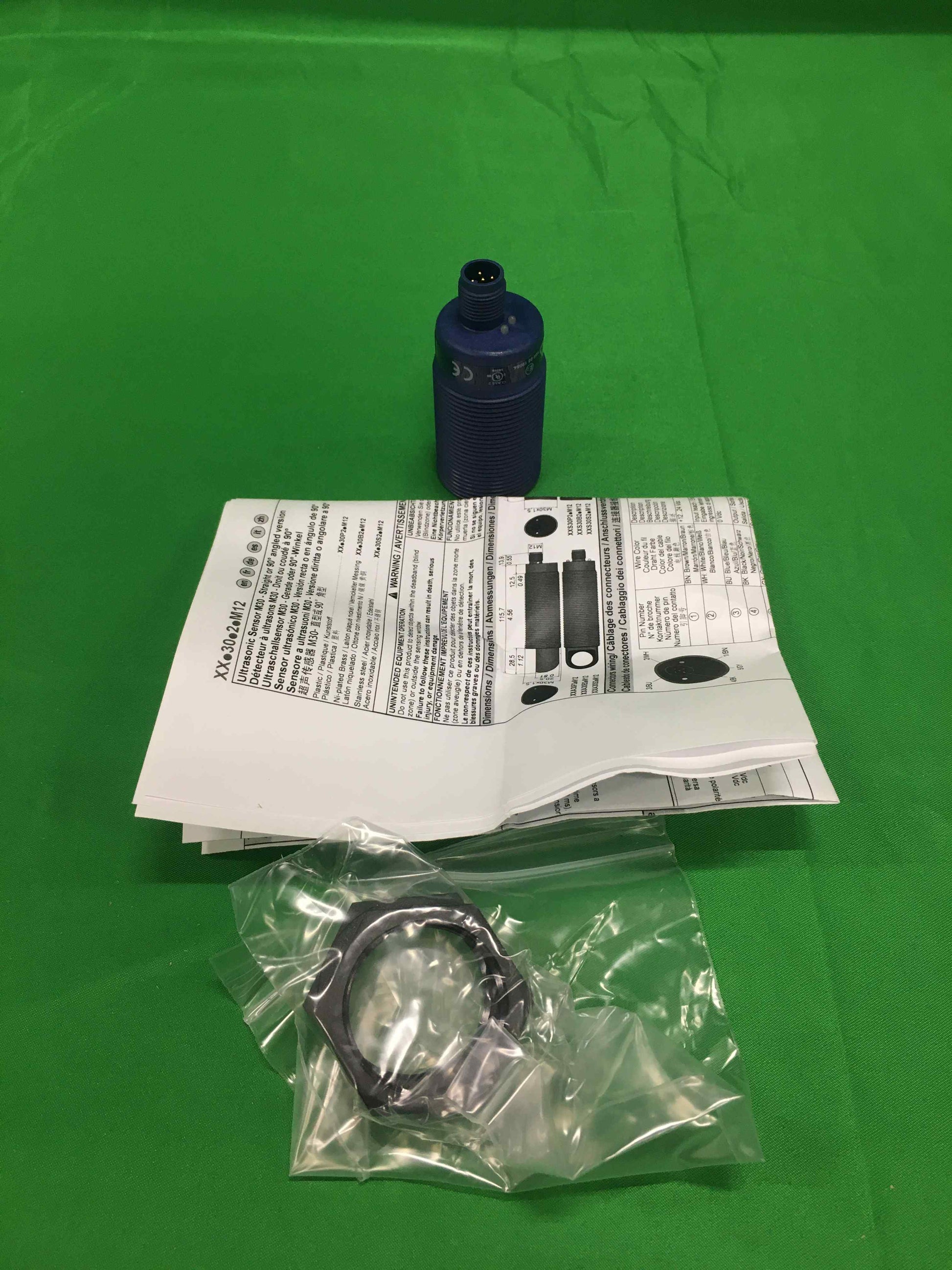 Telemecanique XXS30B2AM12