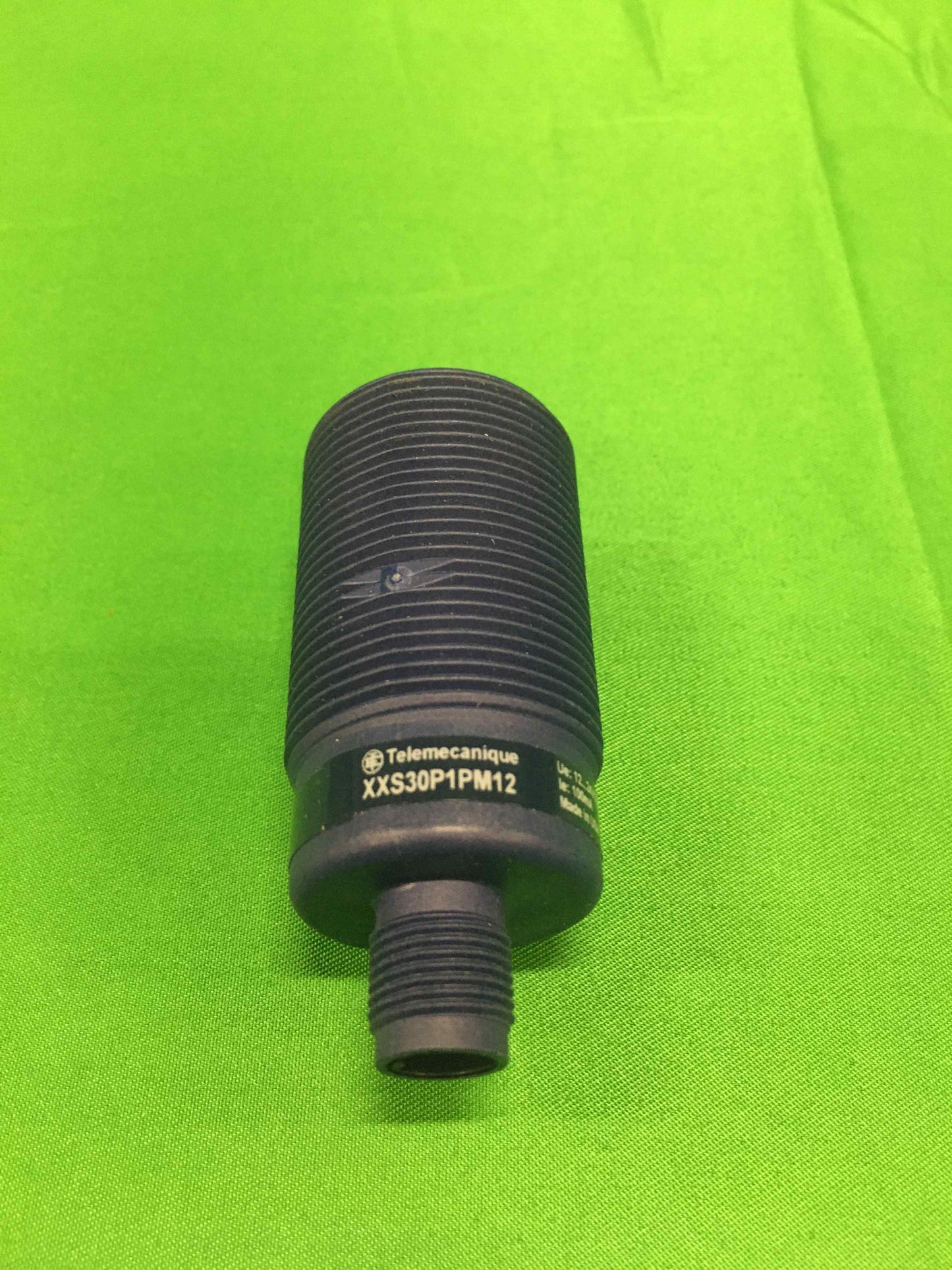 Telemecanique XXS30B2AM12