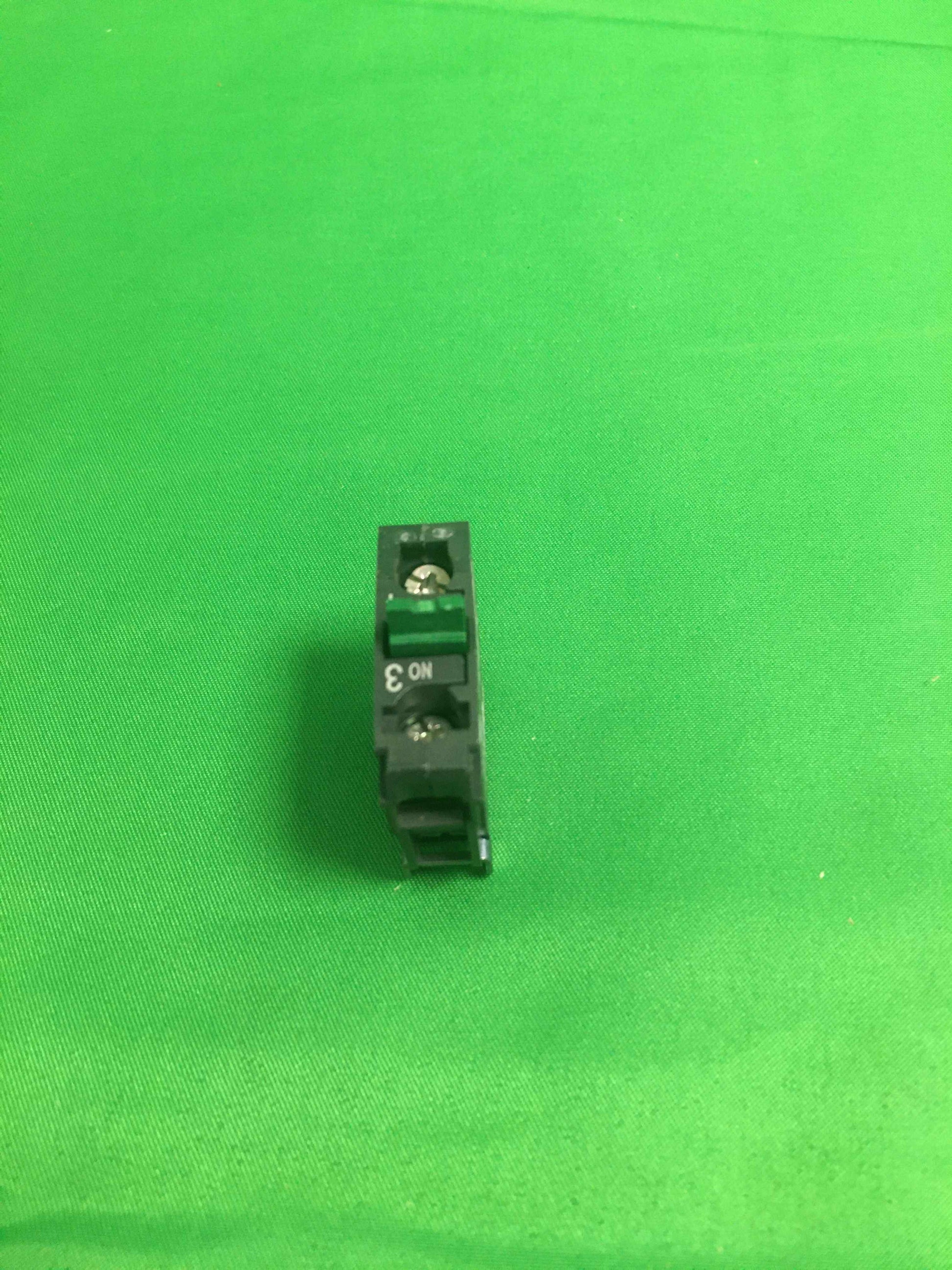 Schneider-Electric ZEN-L1111 ZENL1111 WITHOUT ORIGINAL PACKAGING(10 UNITS)