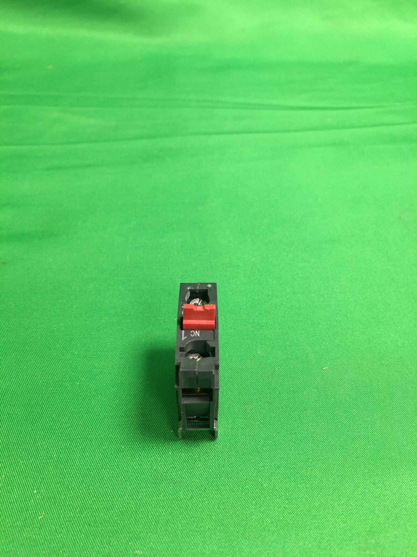 Schneider-Electric ZEN L1121 ZENL1121 BOX OF 11 UNITS