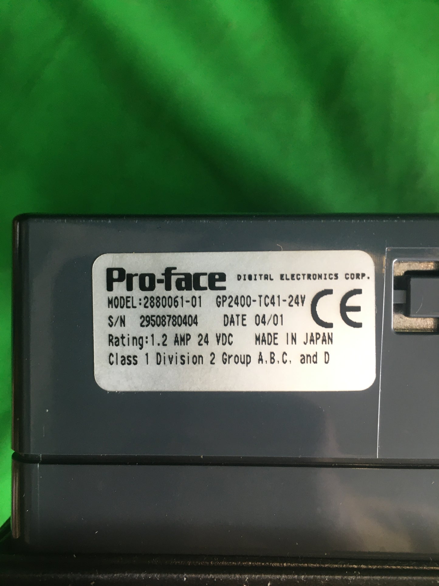 Proface-2880061-01 GP2400-TC41-24V for pieces/288006101GP2400TC4124V