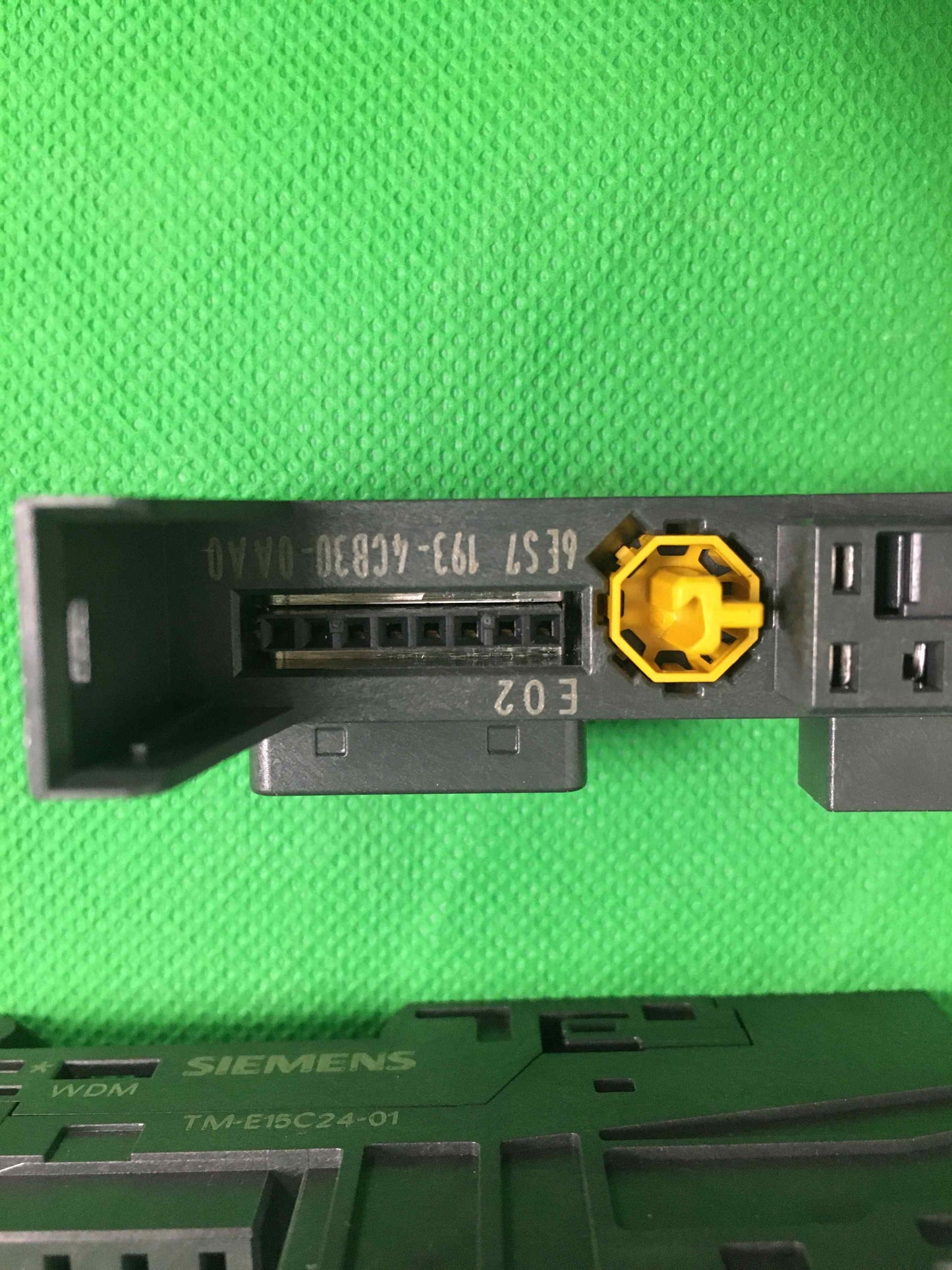 Siemens-6ES7 193-4CB30-0AA0 USED/6ES71934CB300AA0