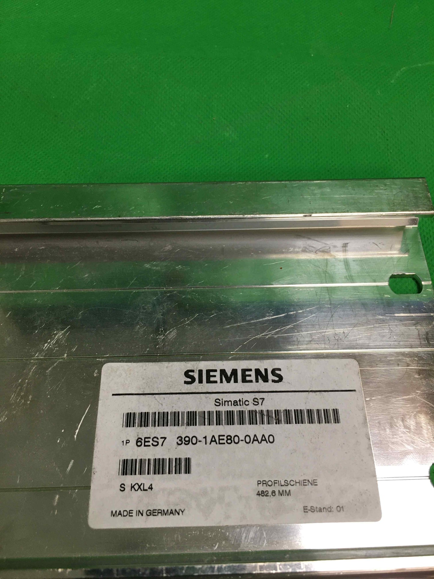 Siemens-6ES7 390-1AE80-0AA0 USED/6ES73901AE800AA0