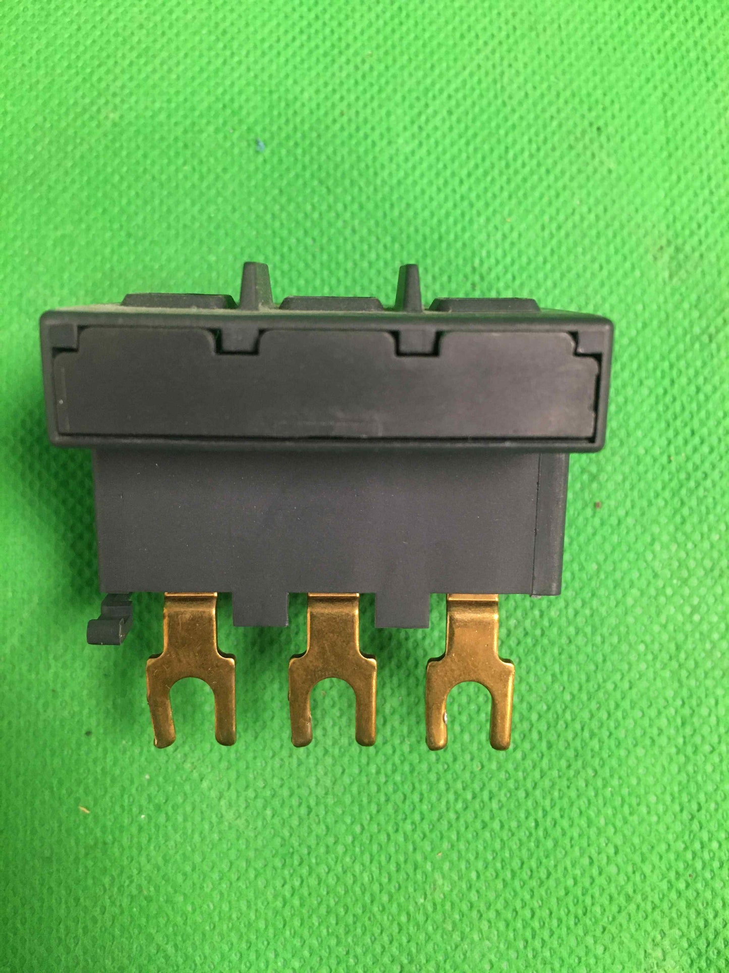 Schneider Electric-GV1-G09 USED/GV1G09