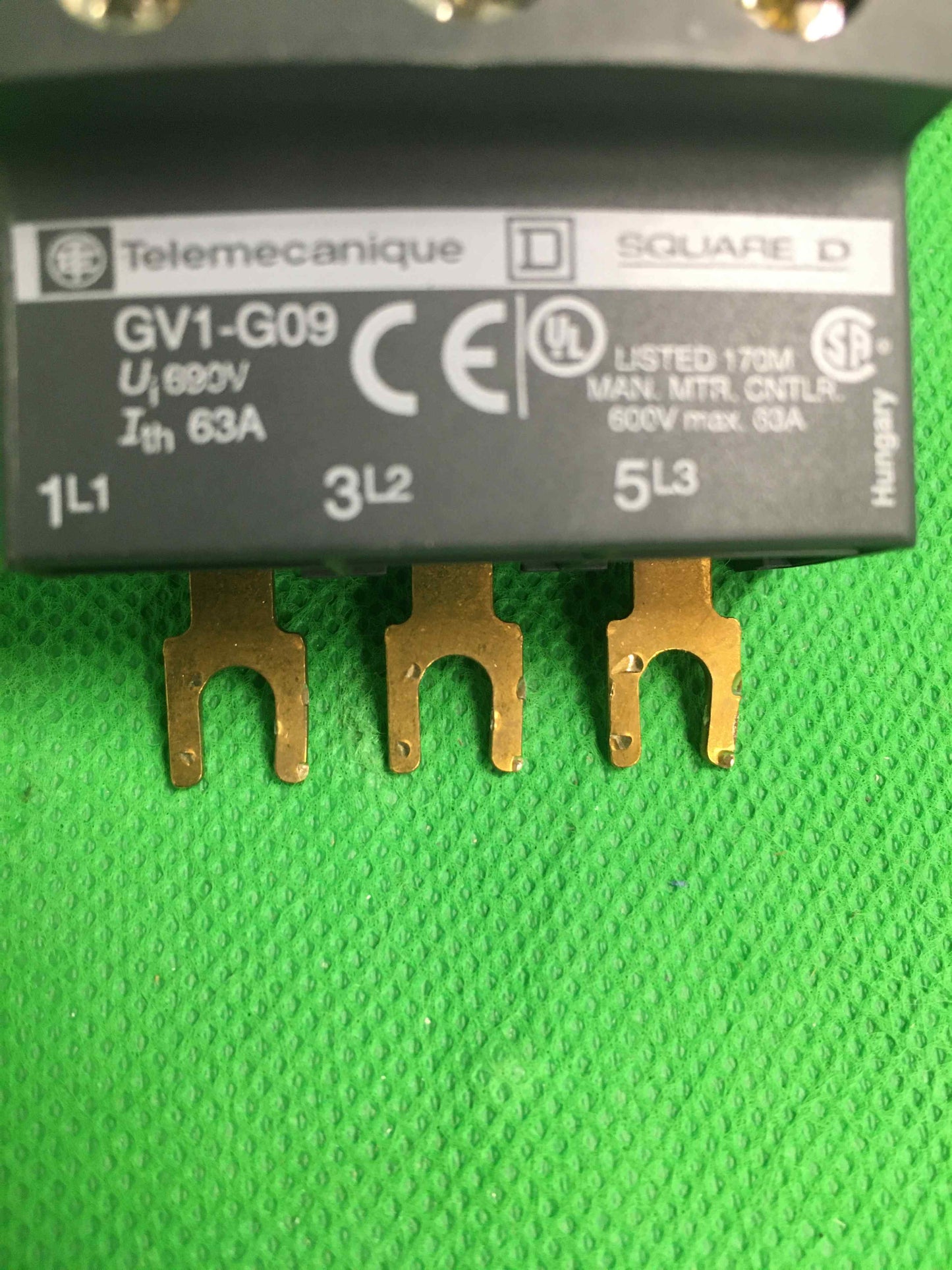 Schneider Electric-GV1-G09 USED/GV1G09