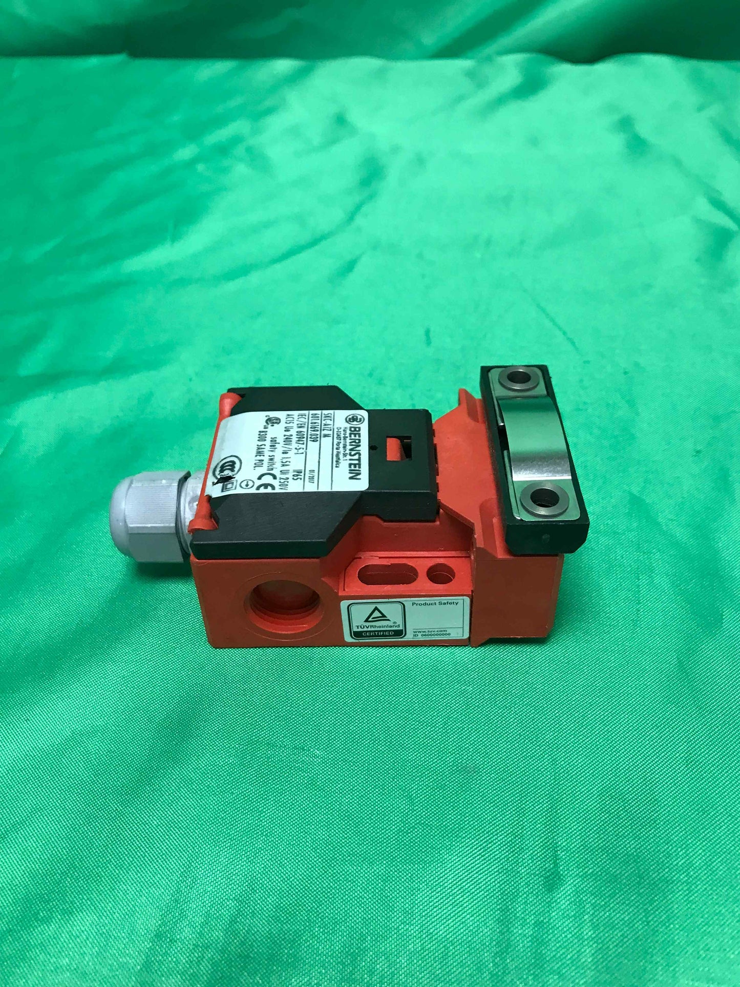 BERNSTEIN-SKC-AIZ M/SKCAIZM