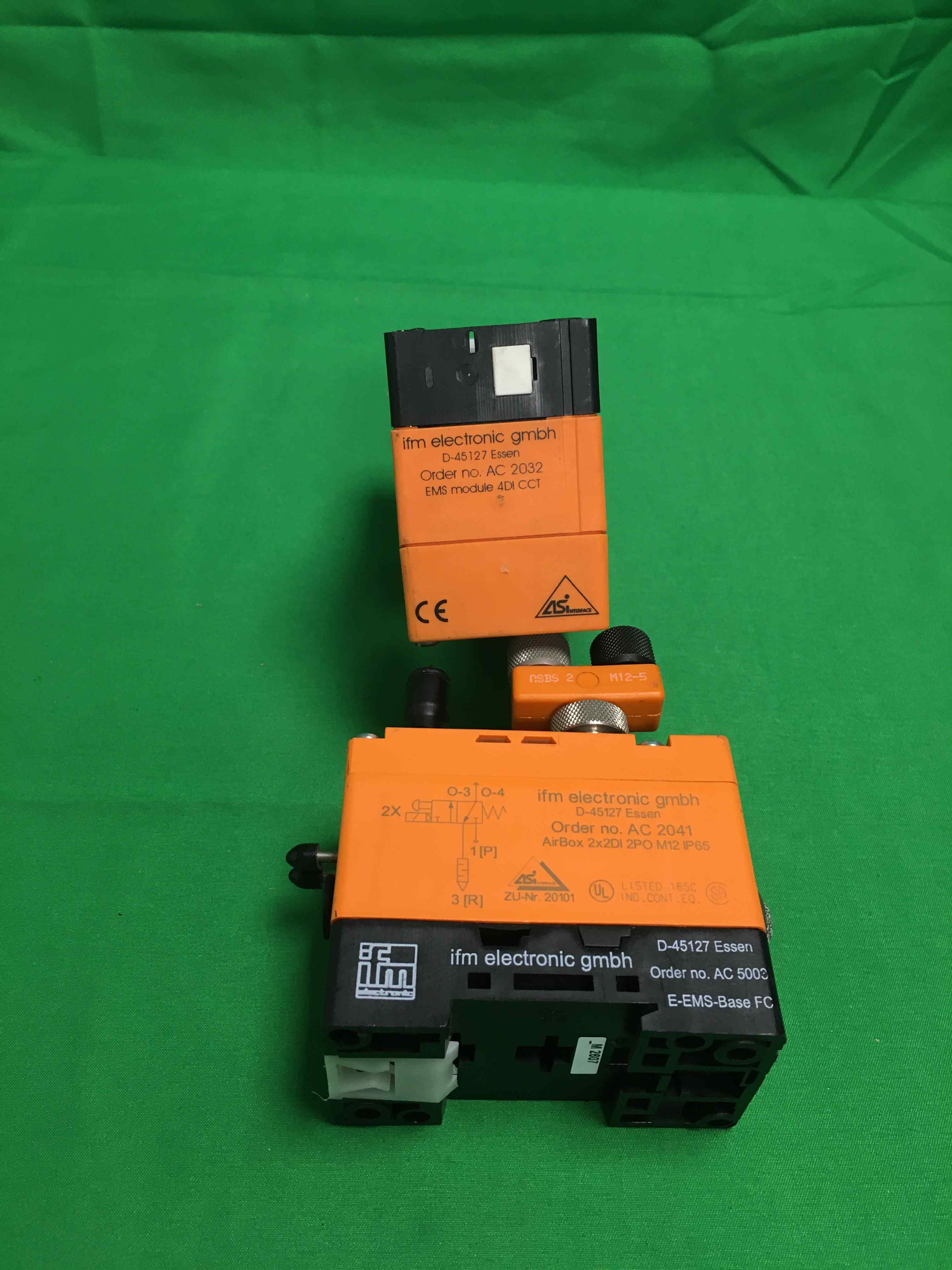 IFM ELECTRONIC-D-45127/D45127