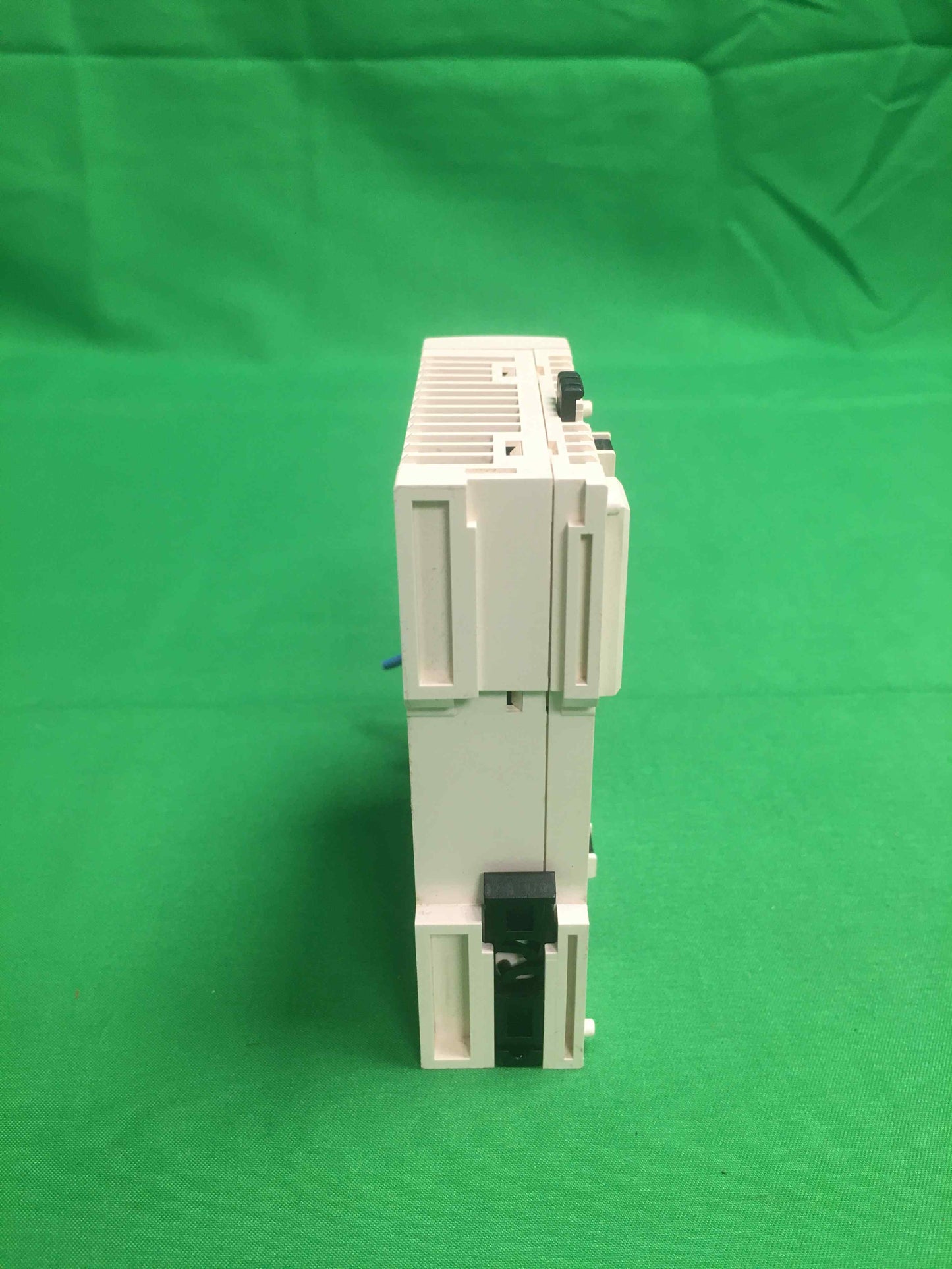 Schneider Electric-TM2AMO1HT/TM2AMO1HT