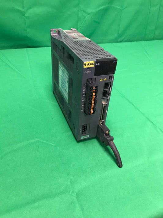 AC SERVO DRIVE-L7SA008A/L7SA008A