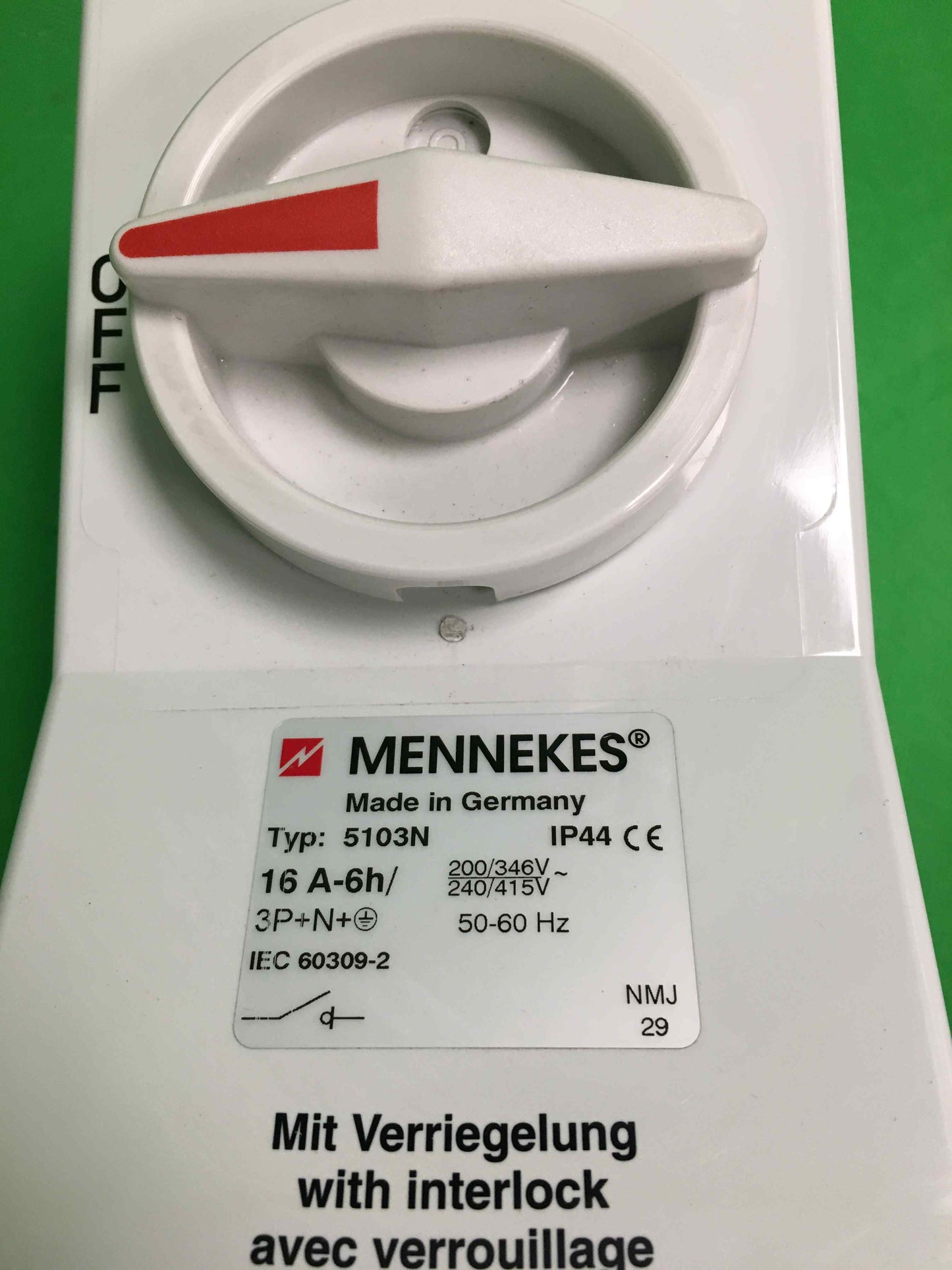 MENNEKES-5103N 16A-6h 3P+N+T/5103N16A6h3PNT