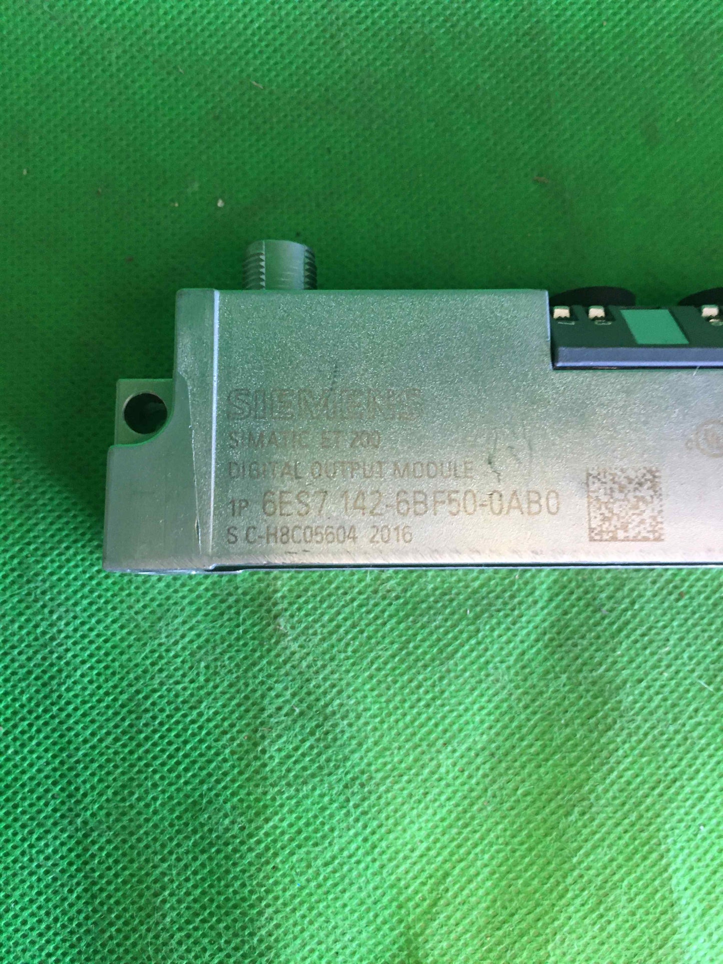 Siemens-6ES7 142-6BF50-0AB0/6ES71426BF500AB0