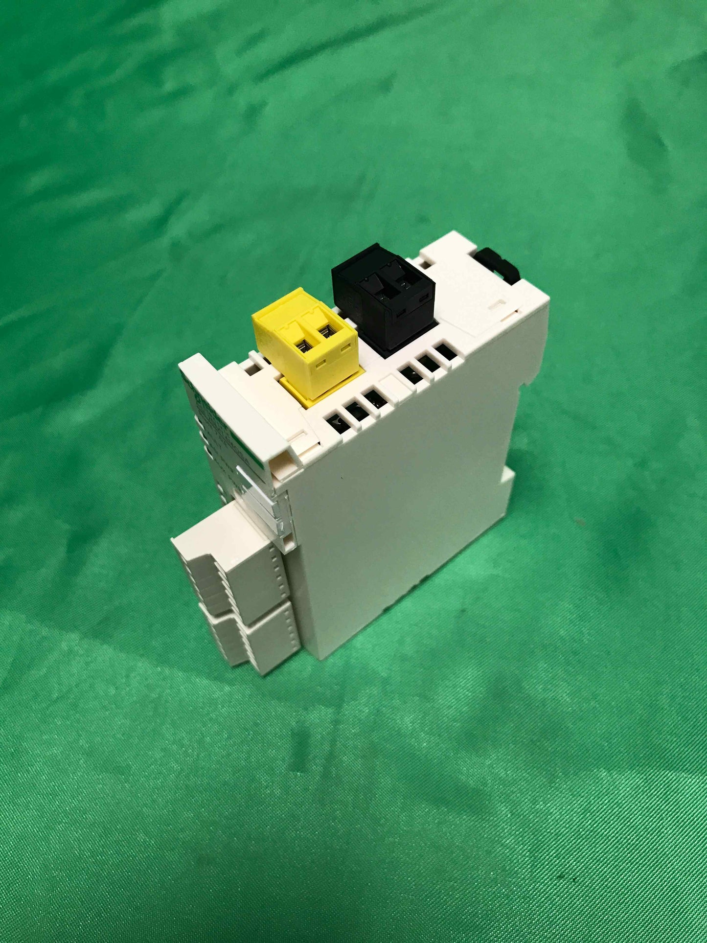 Schneider Electric-ASI 20MT4I4OSA/ASI20MT4I4OSA