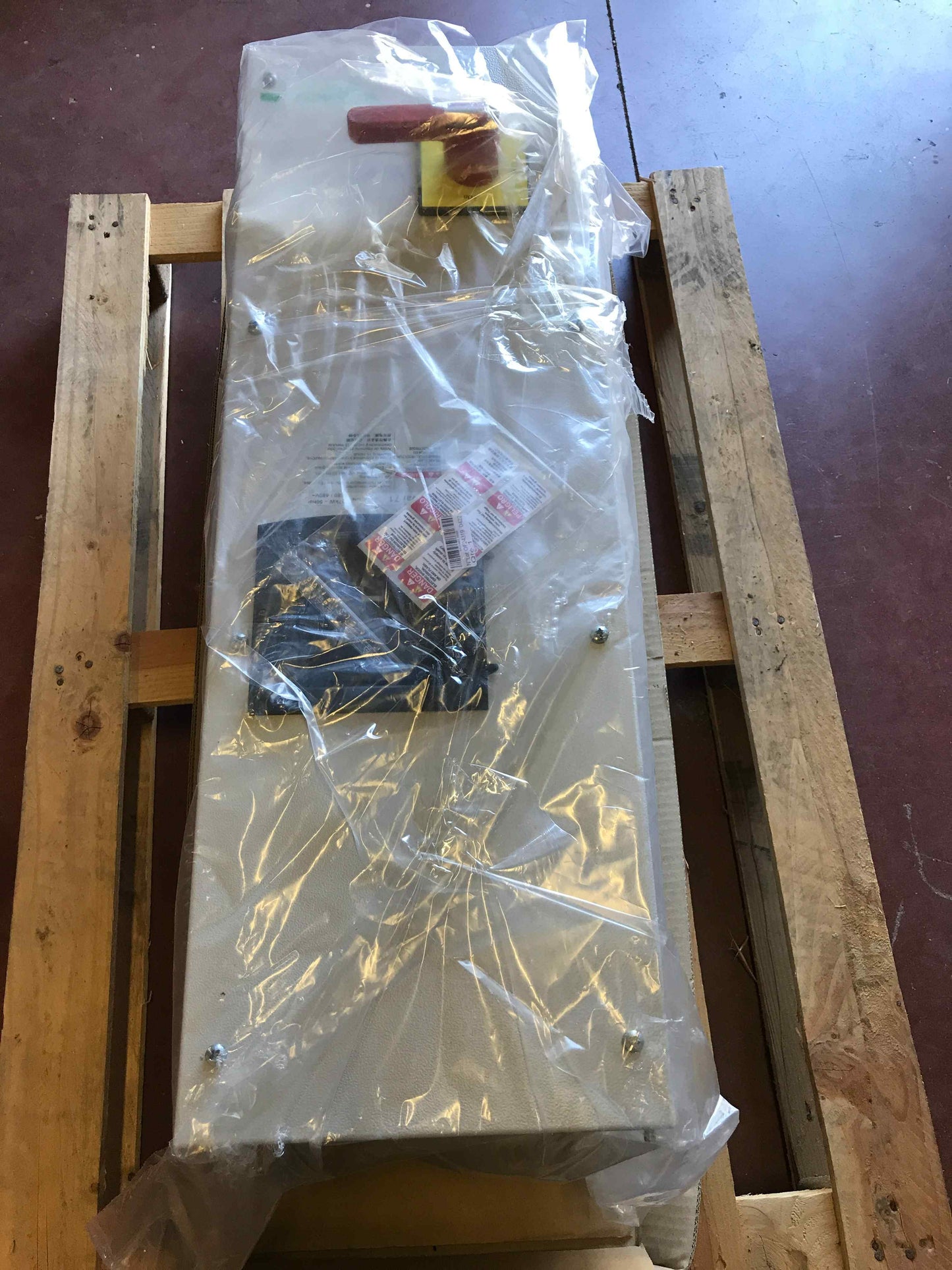 Schneider Electric-ATV71E5D37N4/ATV71E5D37N4