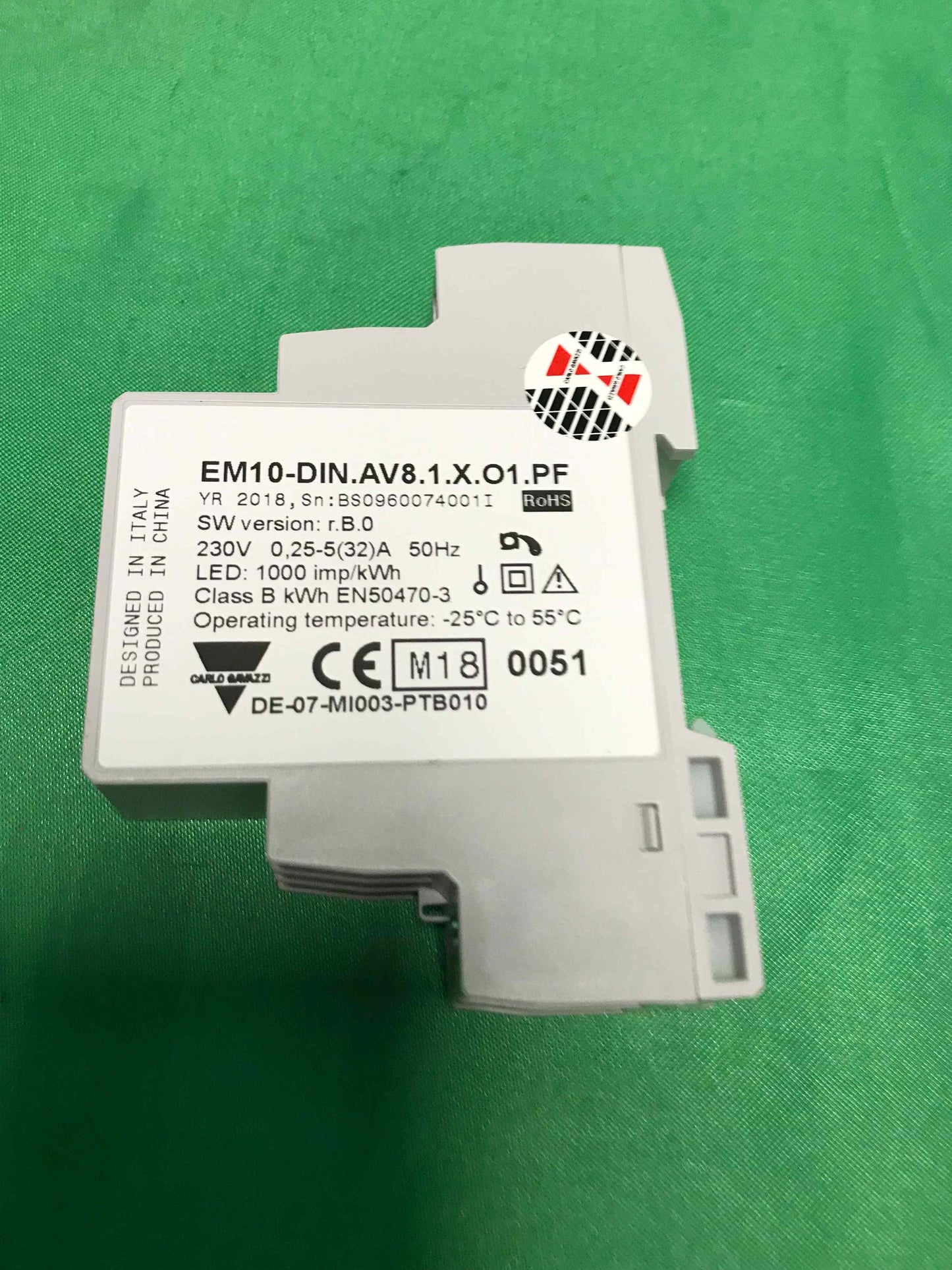 CARLO GAVAZZI-EM10-DIN/EM10DIN