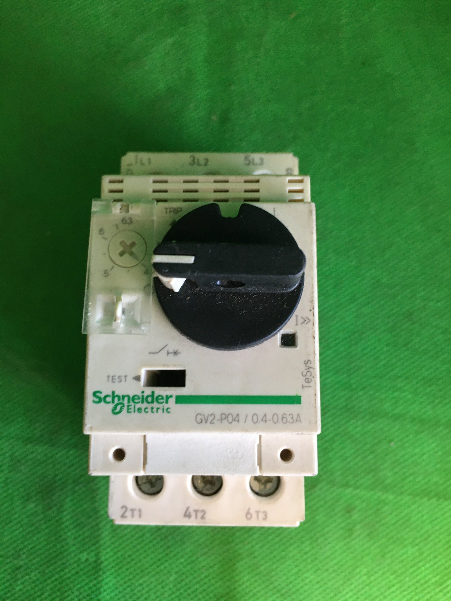 Schneider Electric-GV2-P04 0 4-0.63A/GV2P0404063A