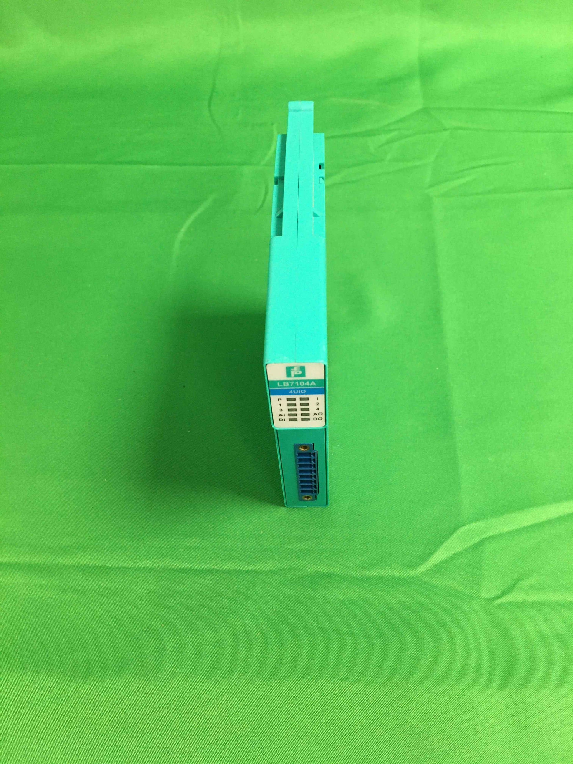 7846