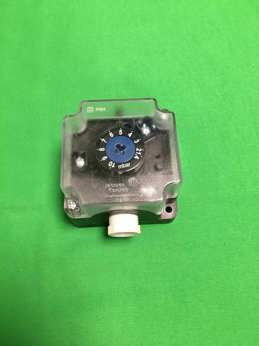 JOHNSON CONTROLS -P233A-10-AA/P233A10AA