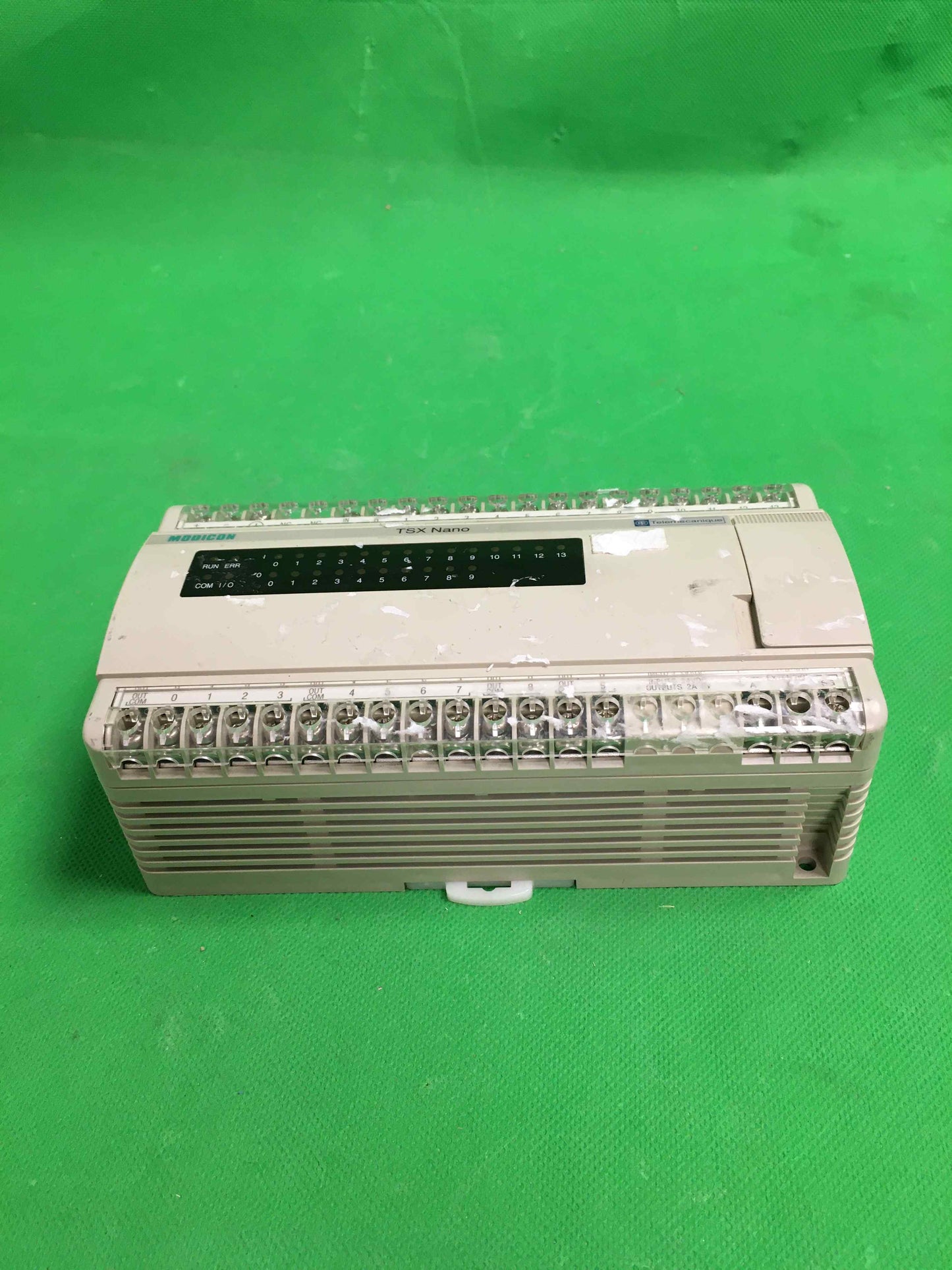 Schneider Electric-TSX 07 31 2422/TSX07312422