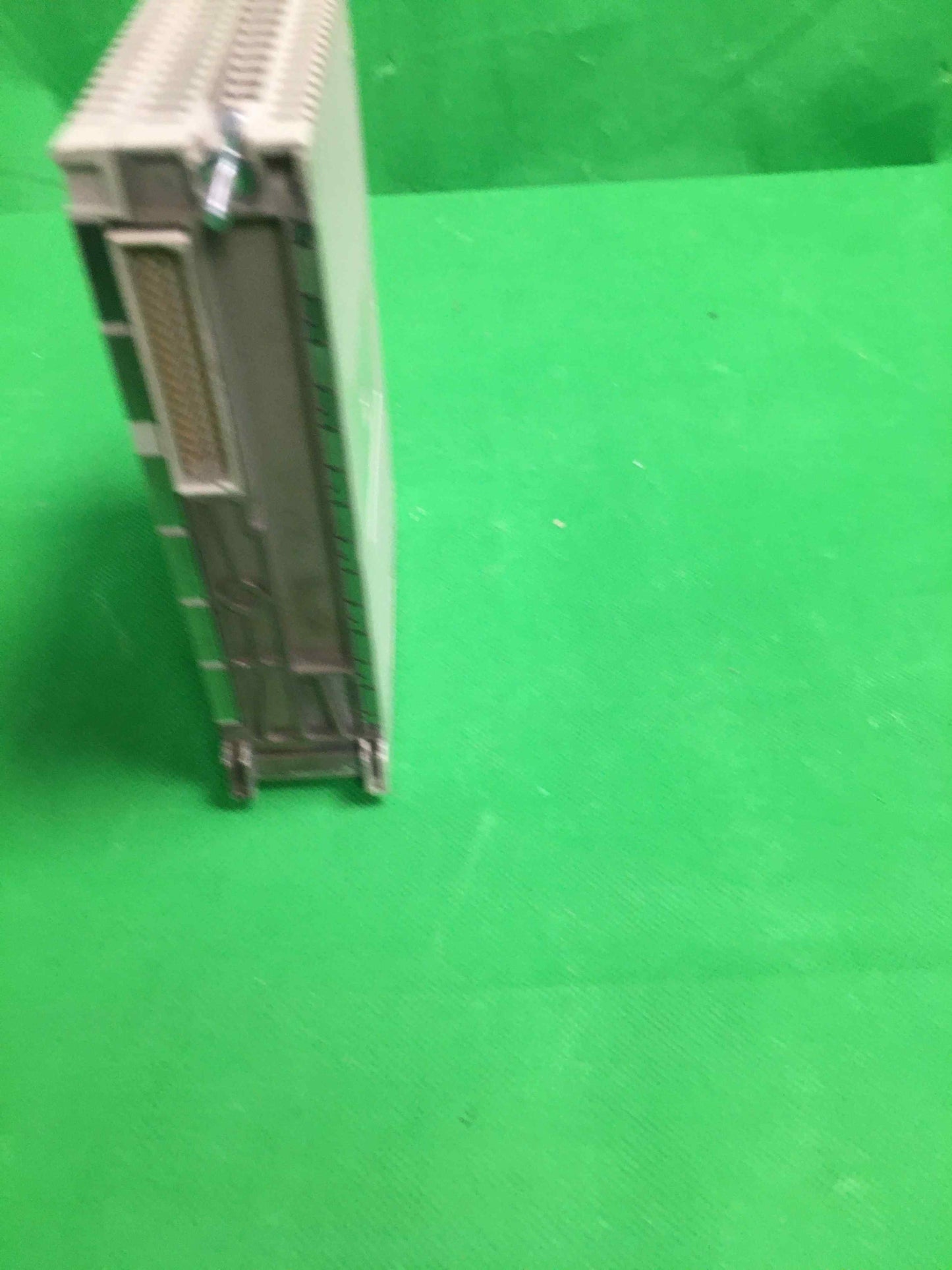 Schneider Electric-TSX P57102/TSXP57102