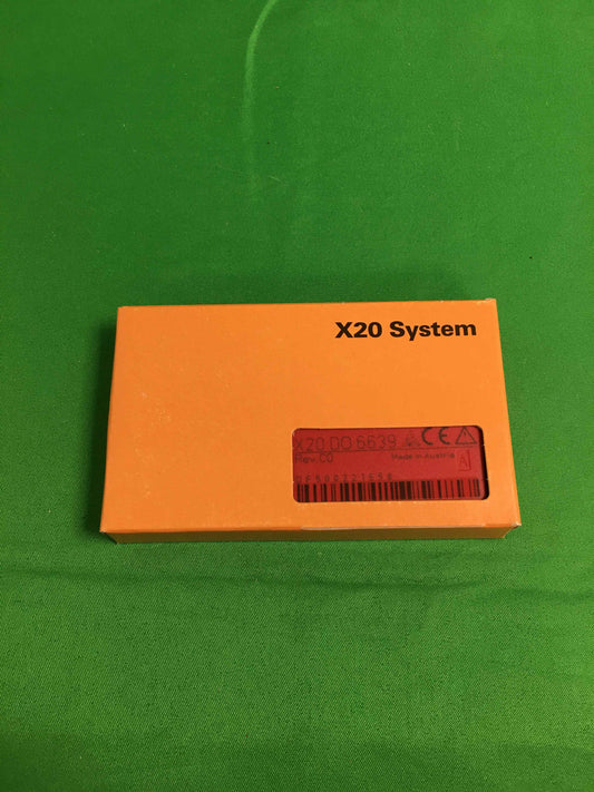 7899