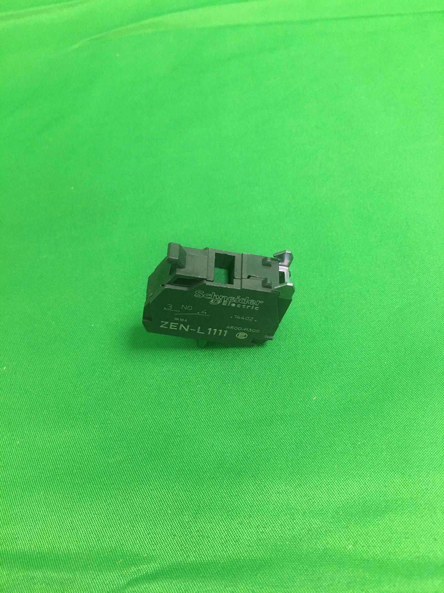 SchneiderElectric ZENL1111 ZENL1111 WITHOUT ORIGINAL PACKAGING(10 UN